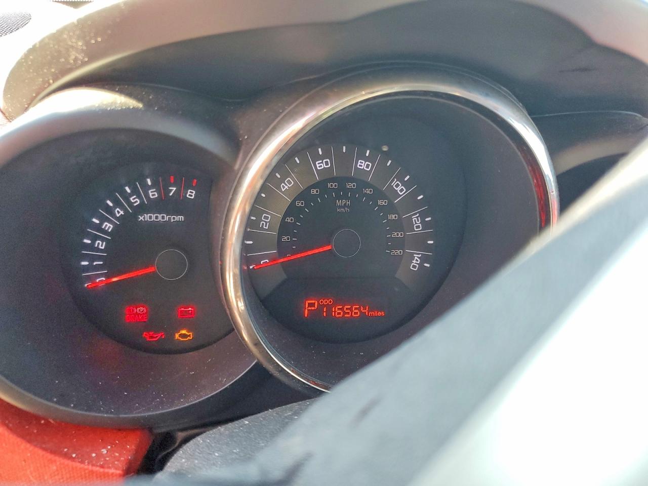 2011 Kia Soul Sport Red vin: KNDJT2A29B7228984