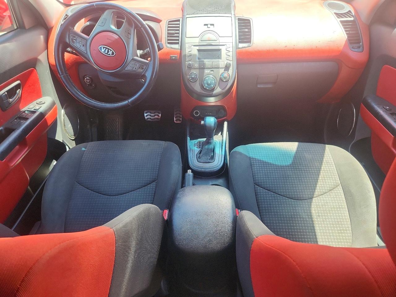 2011 Kia Soul Sport Red vin: KNDJT2A29B7228984