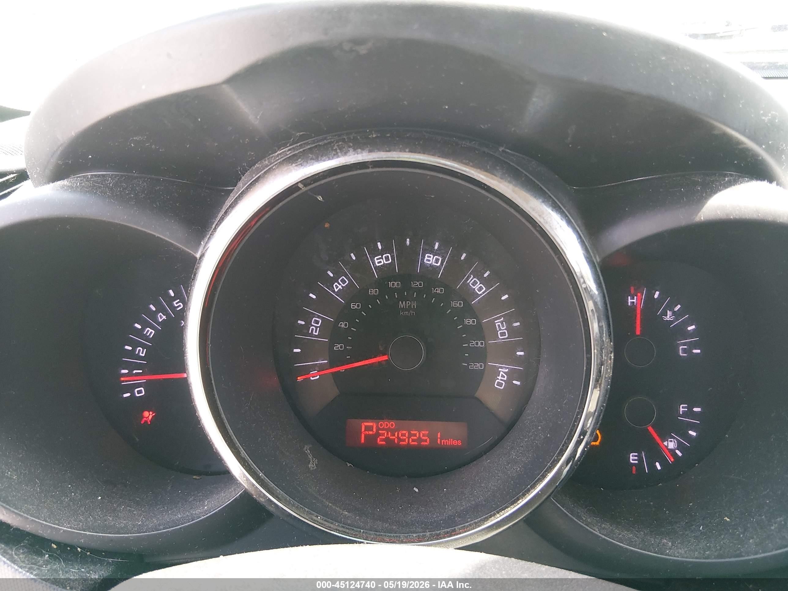2011 Kia Soul + Black vin: KNDJT2A29B7240648