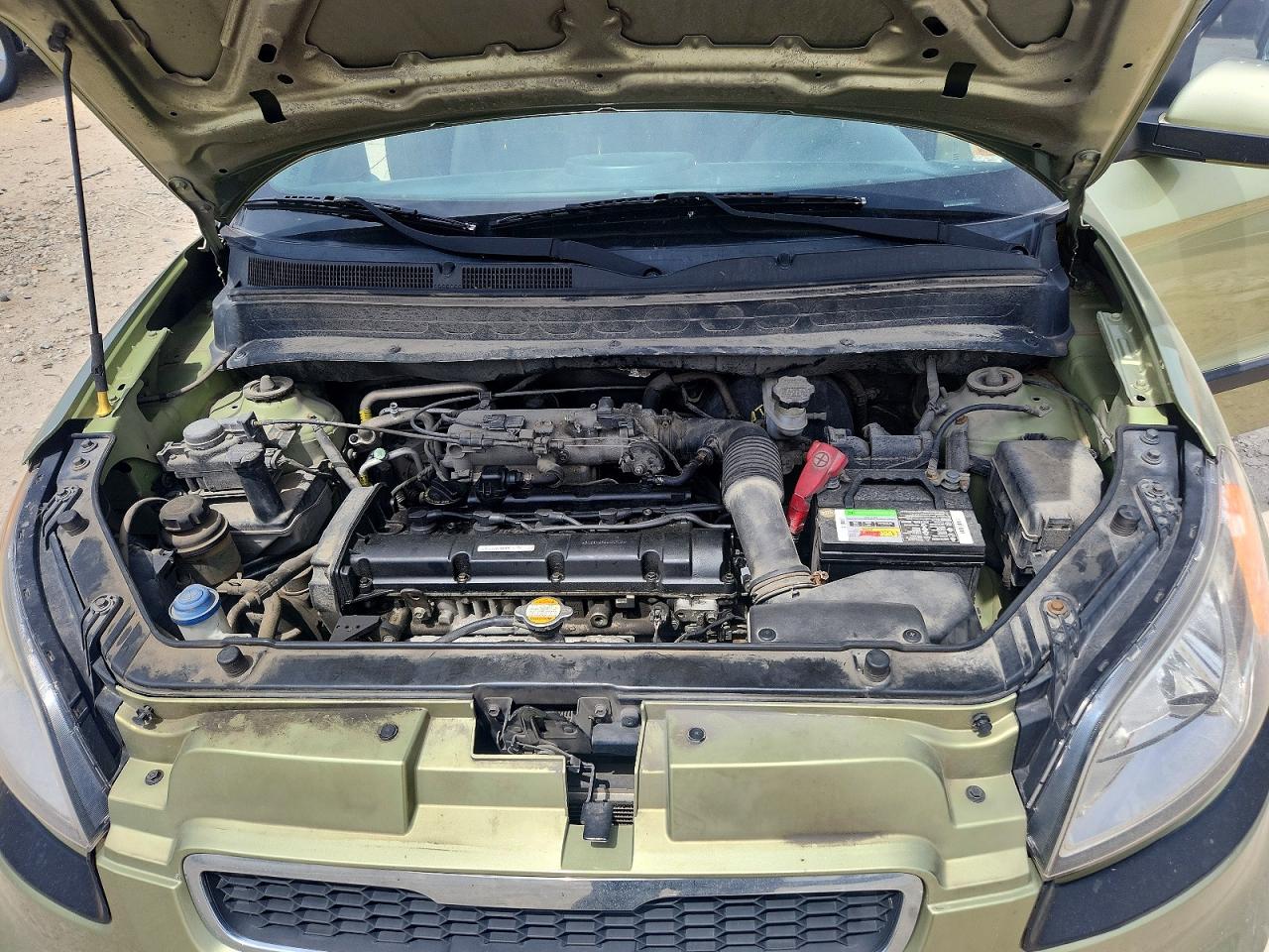 2011 Kia Soul + Green vin: KNDJT2A29B7256767