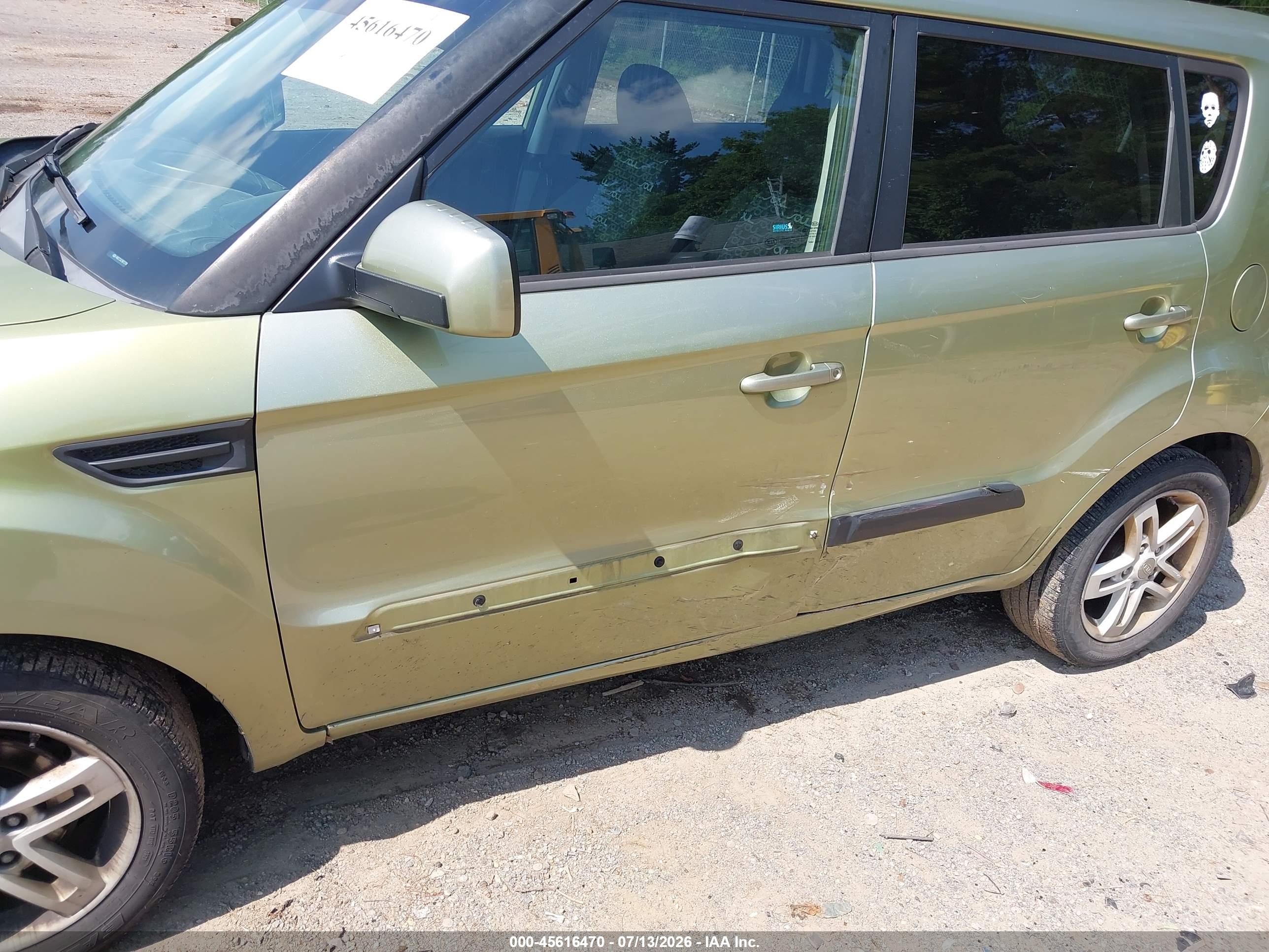 2011 Kia Soul + Зеленый vin: KNDJT2A29B7279059