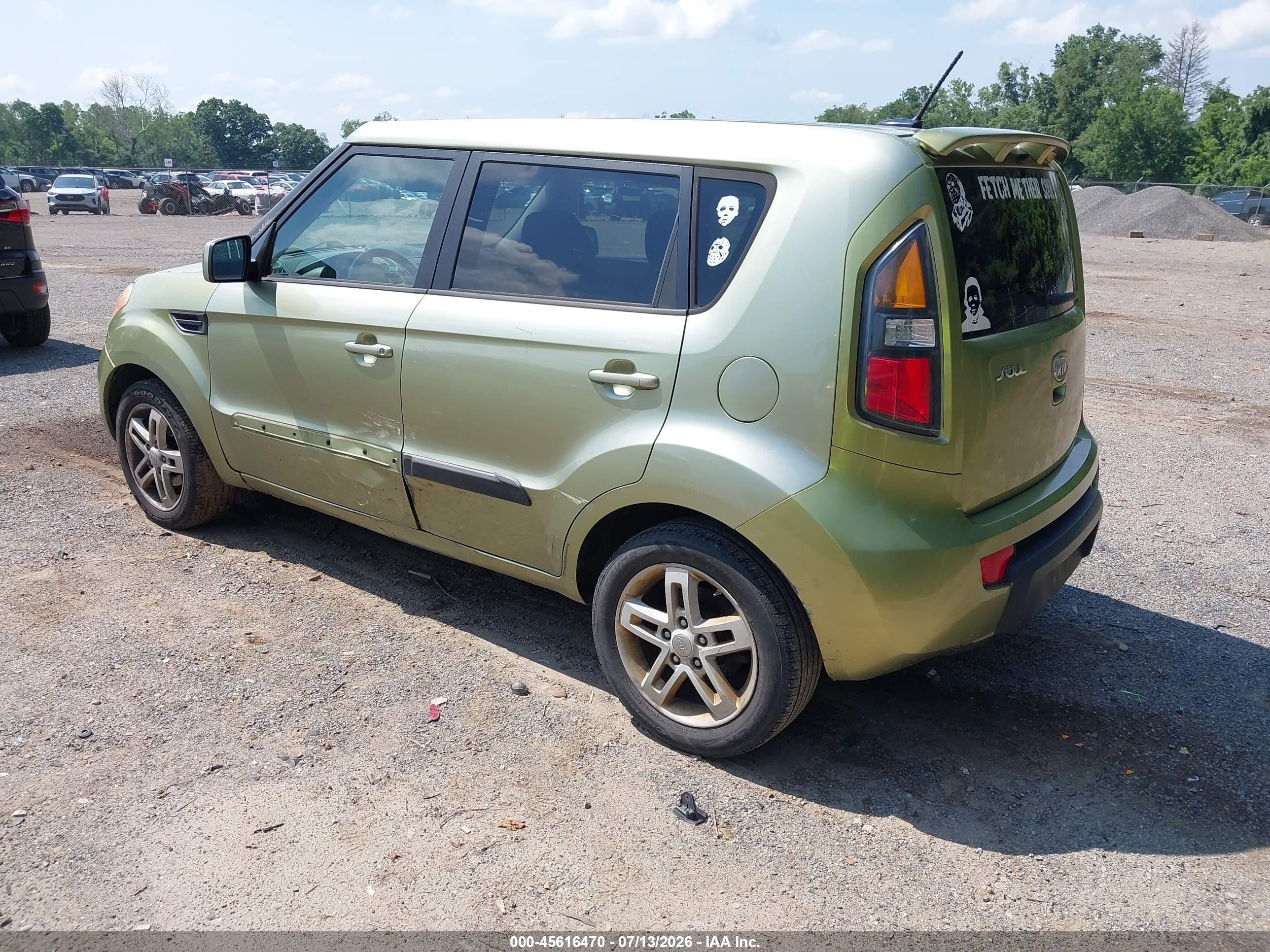 2011 Kia Soul + Зеленый vin: KNDJT2A29B7279059