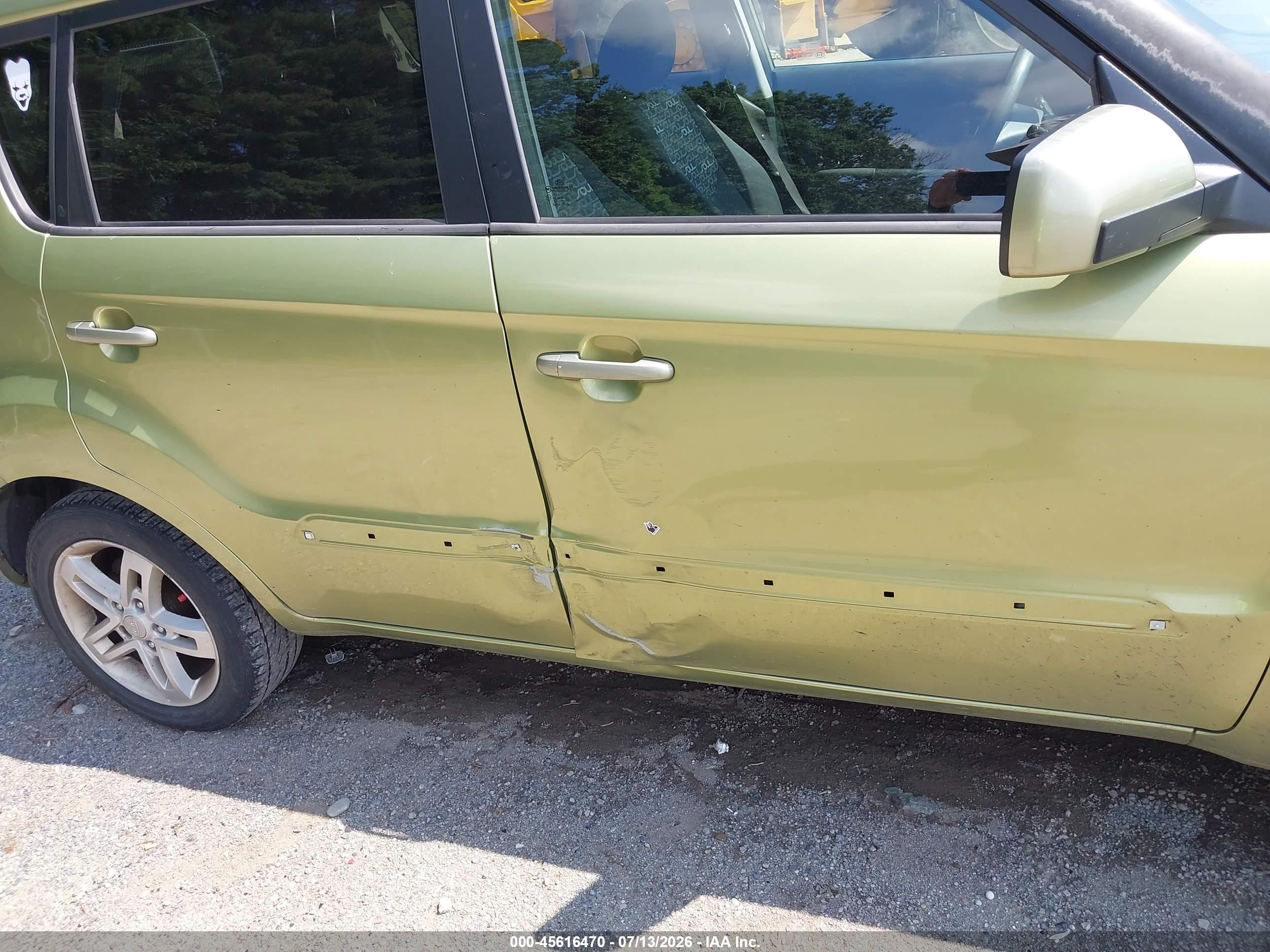 2011 Kia Soul + Зеленый vin: KNDJT2A29B7279059