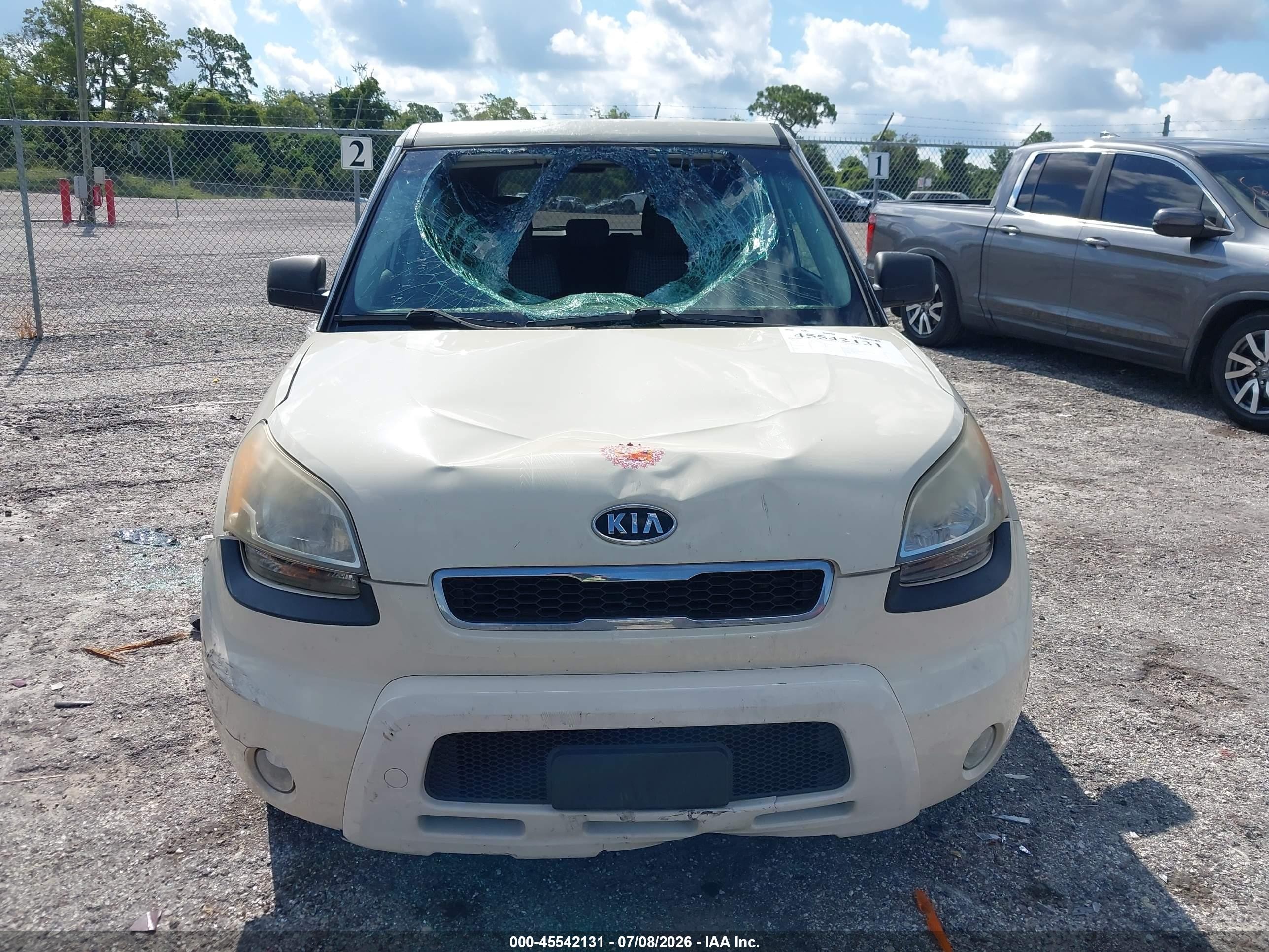 2011 Kia Soul ! Tan vin: KNDJT2A29B7346890