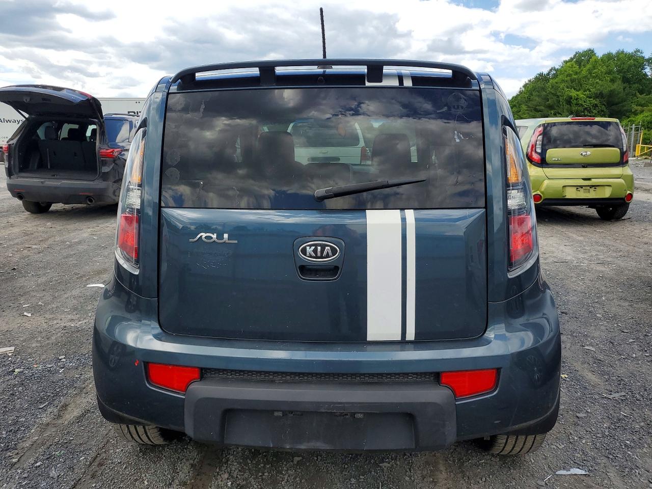 2010 Kia Soul + Синий vin: KNDJT2A2XA7072856
