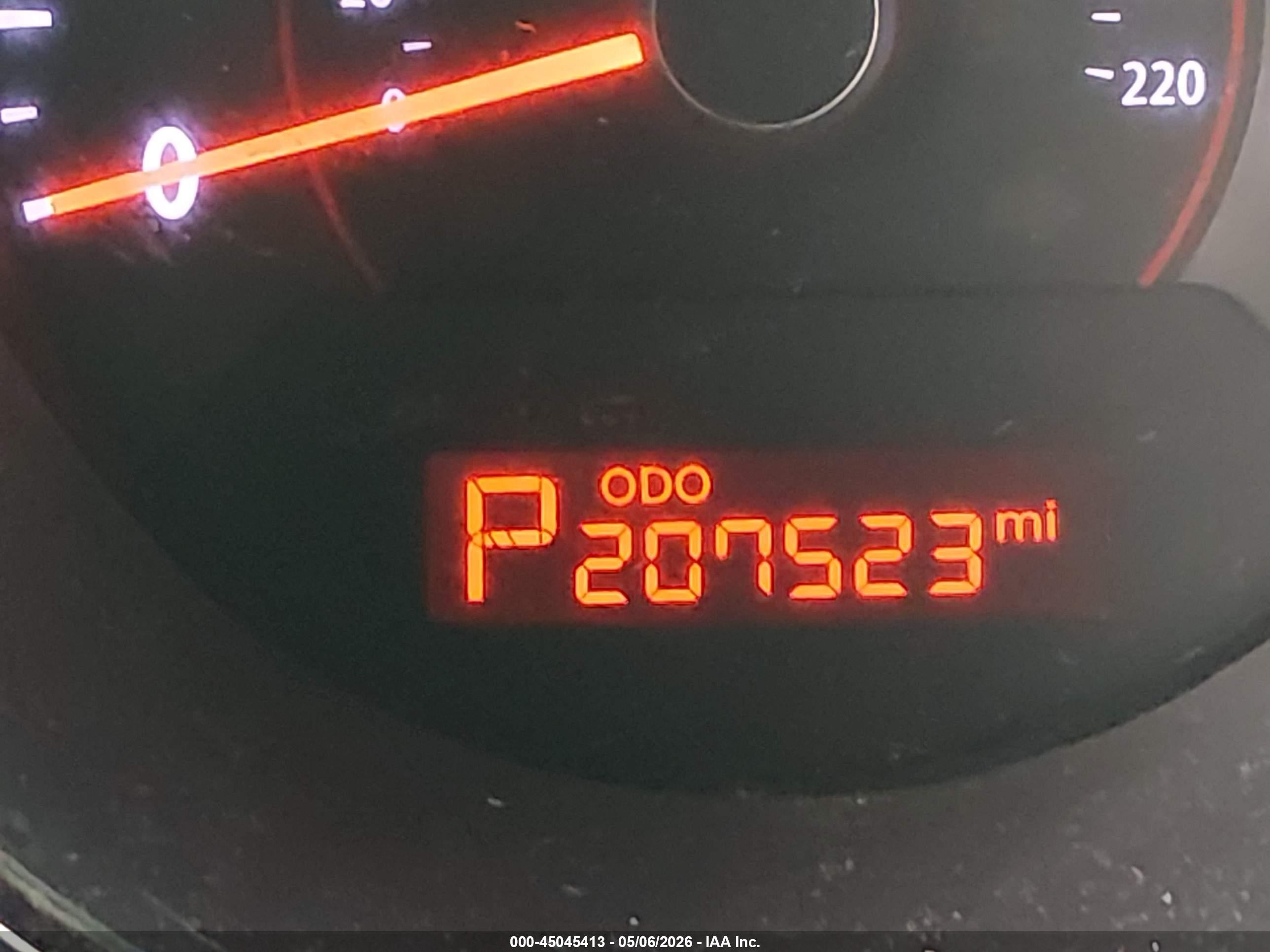 2010 Kia Soul + Red vin: KNDJT2A2XA7104527