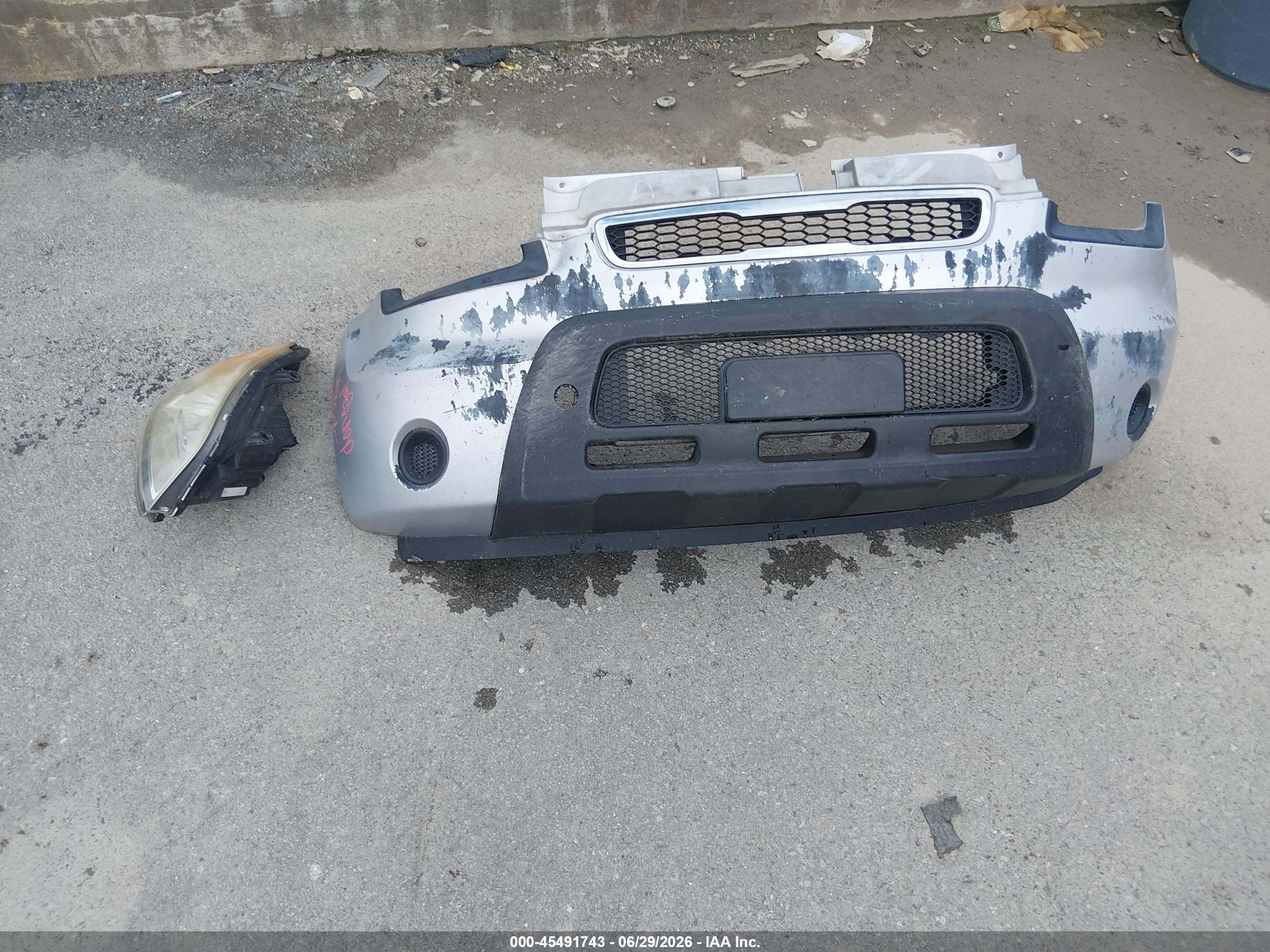 2010 Kia Soul + Silver vin: KNDJT2A2XA7702133