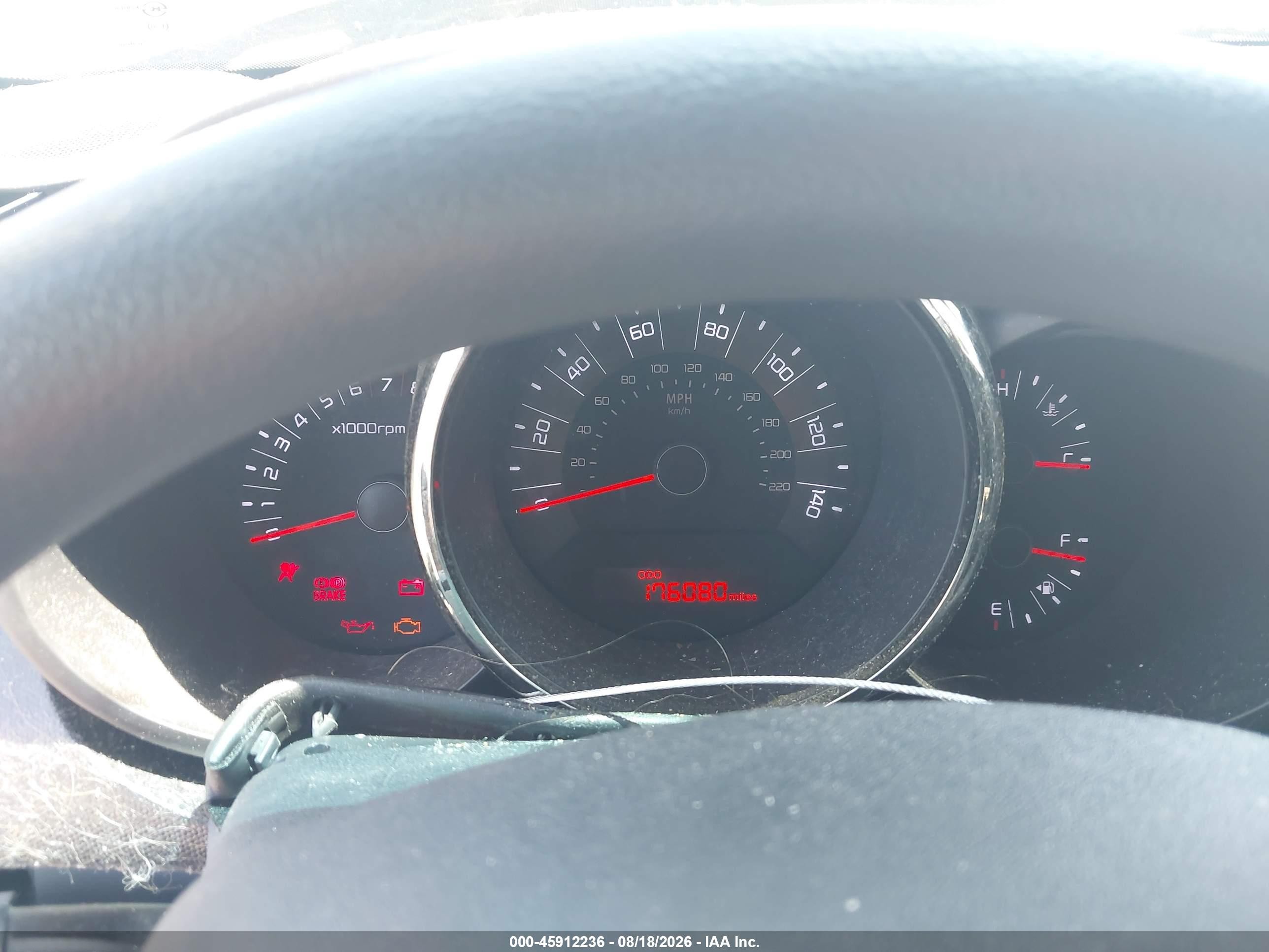 2011 Kia Soul + Black vin: KNDJT2A2XB7219209