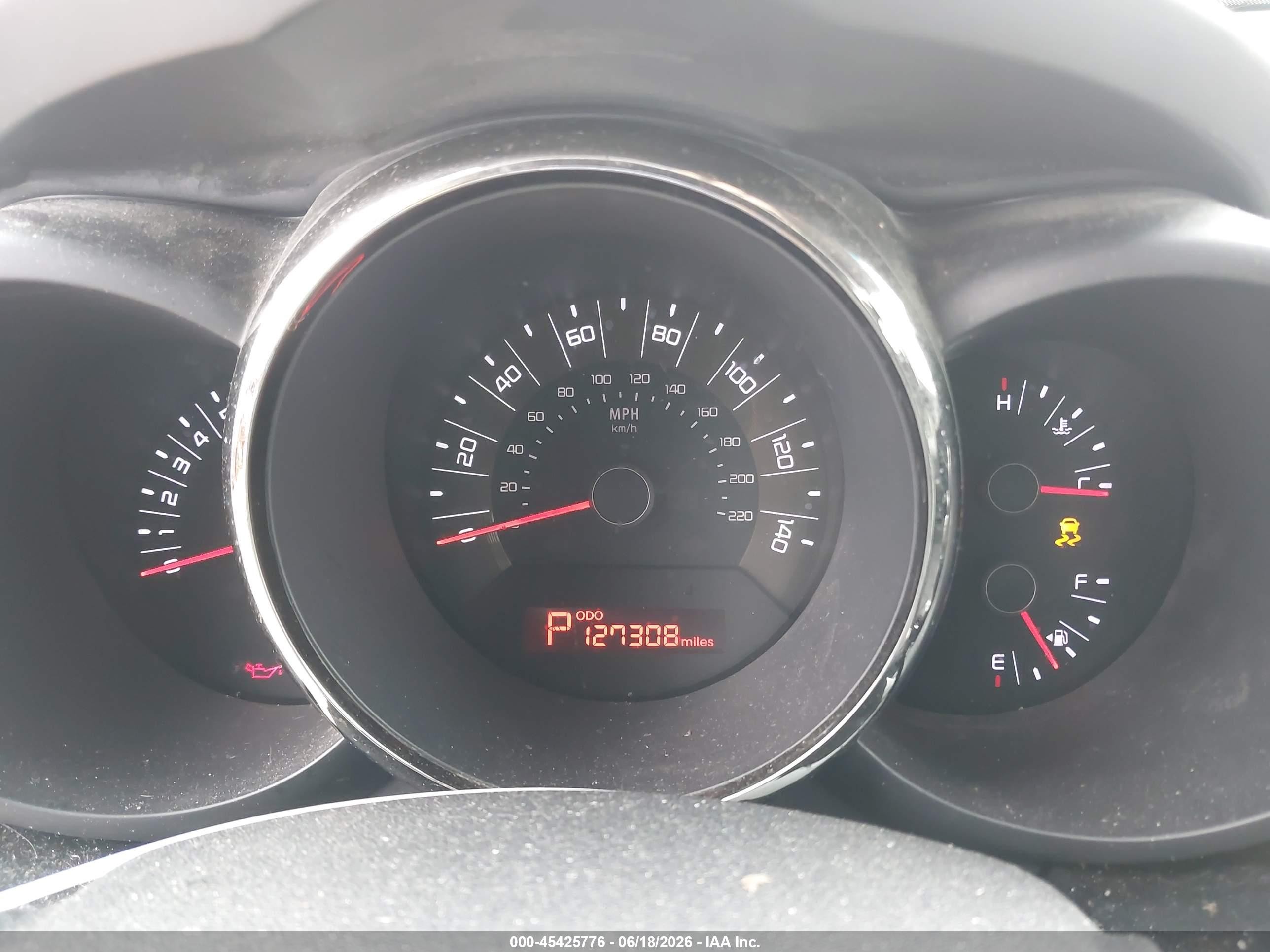 2011 Kia Soul + Orange vin: KNDJT2A2XB7228590