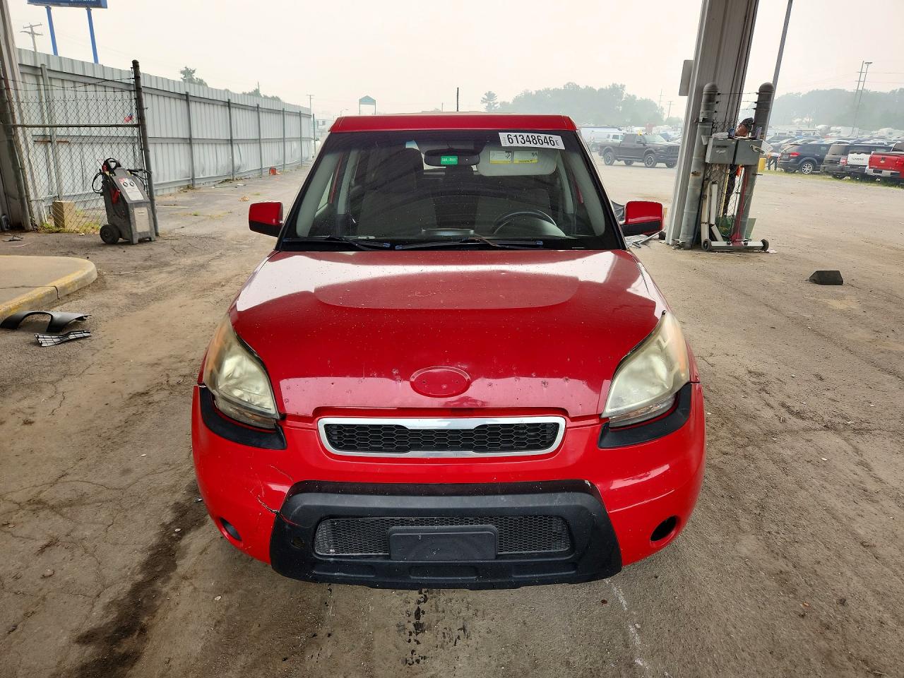 2011 Kia Soul + Red vin: KNDJT2A2XB7230887