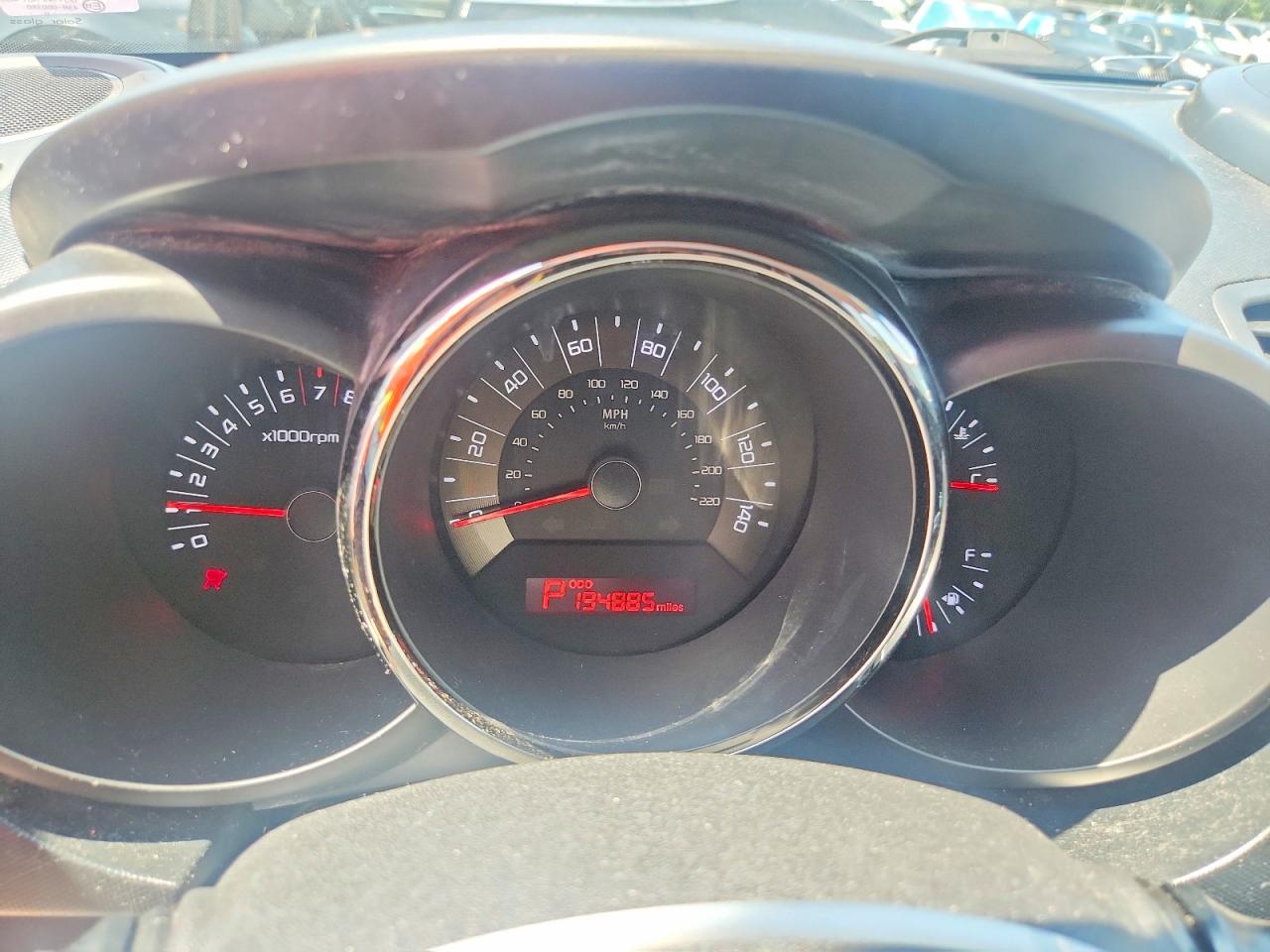 2011 Kia Soul + Gray vin: KNDJT2A2XB7296713