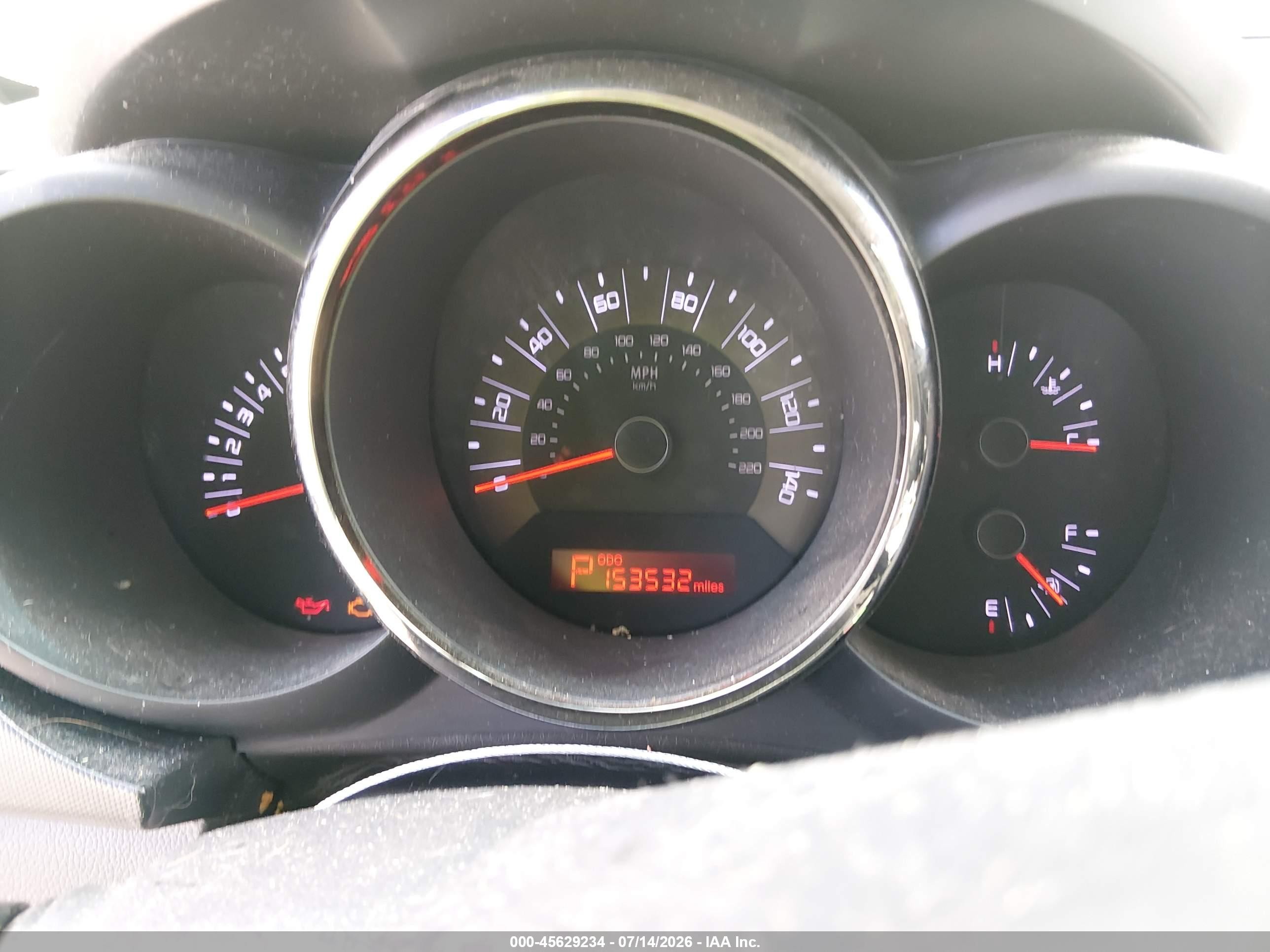 2011 Kia Soul + Оранжевый vin: KNDJT2A2XB7299160