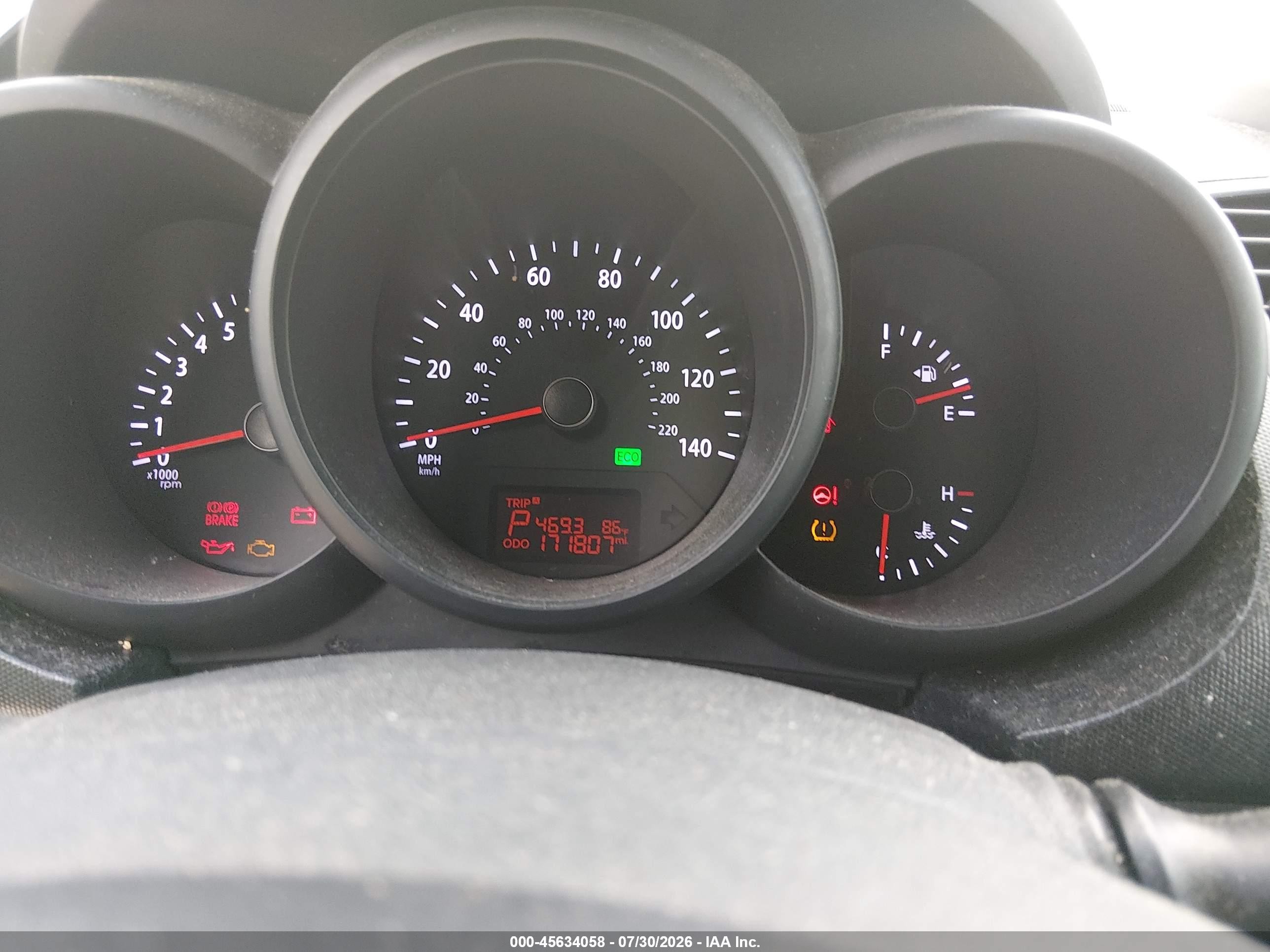 2012 Kia Soul   White vin: KNDJT2A50C7405658