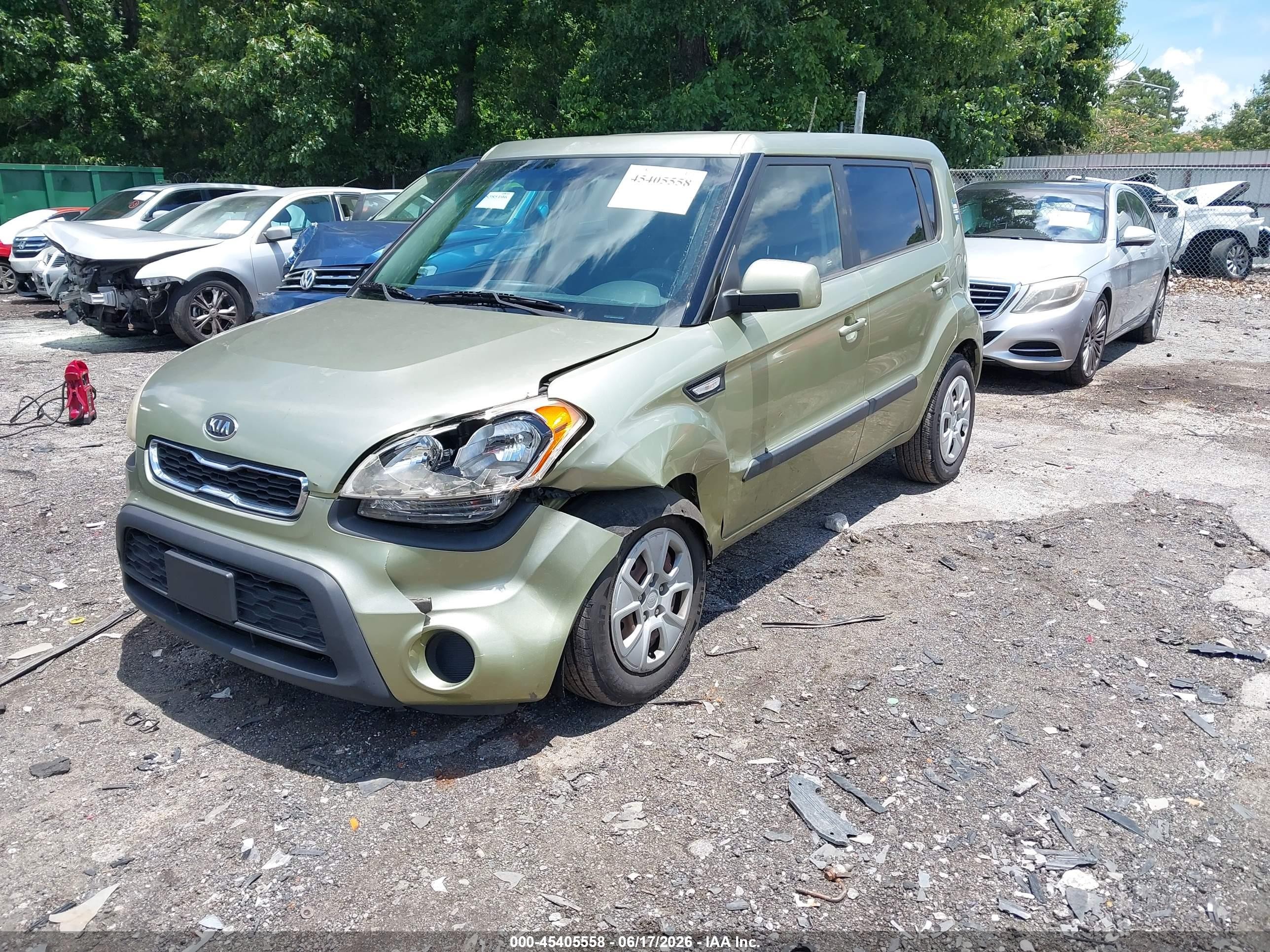 2012 Kia Soul   Green vin: KNDJT2A50C7433220