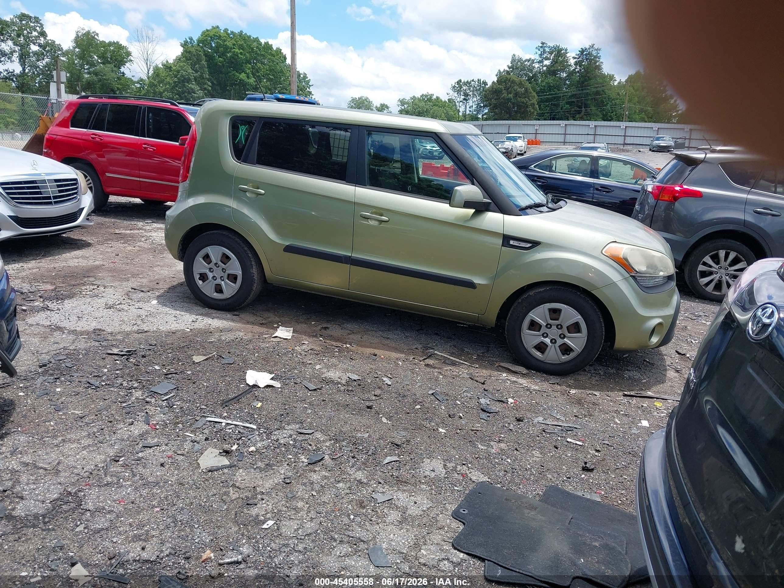 2012 Kia Soul   Green vin: KNDJT2A50C7433220