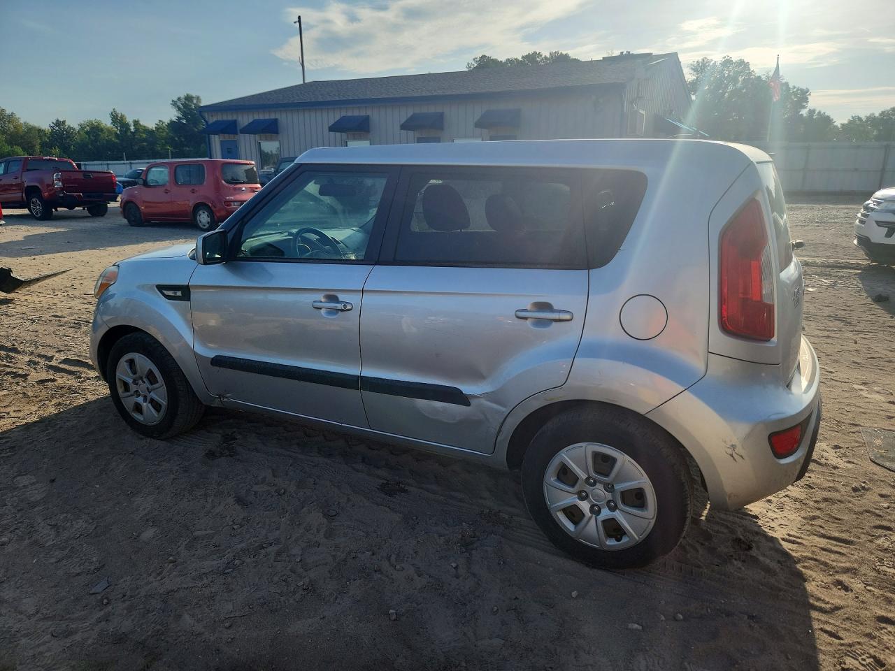 2012 Kia Soul Base Gray vin: KNDJT2A50C7442466