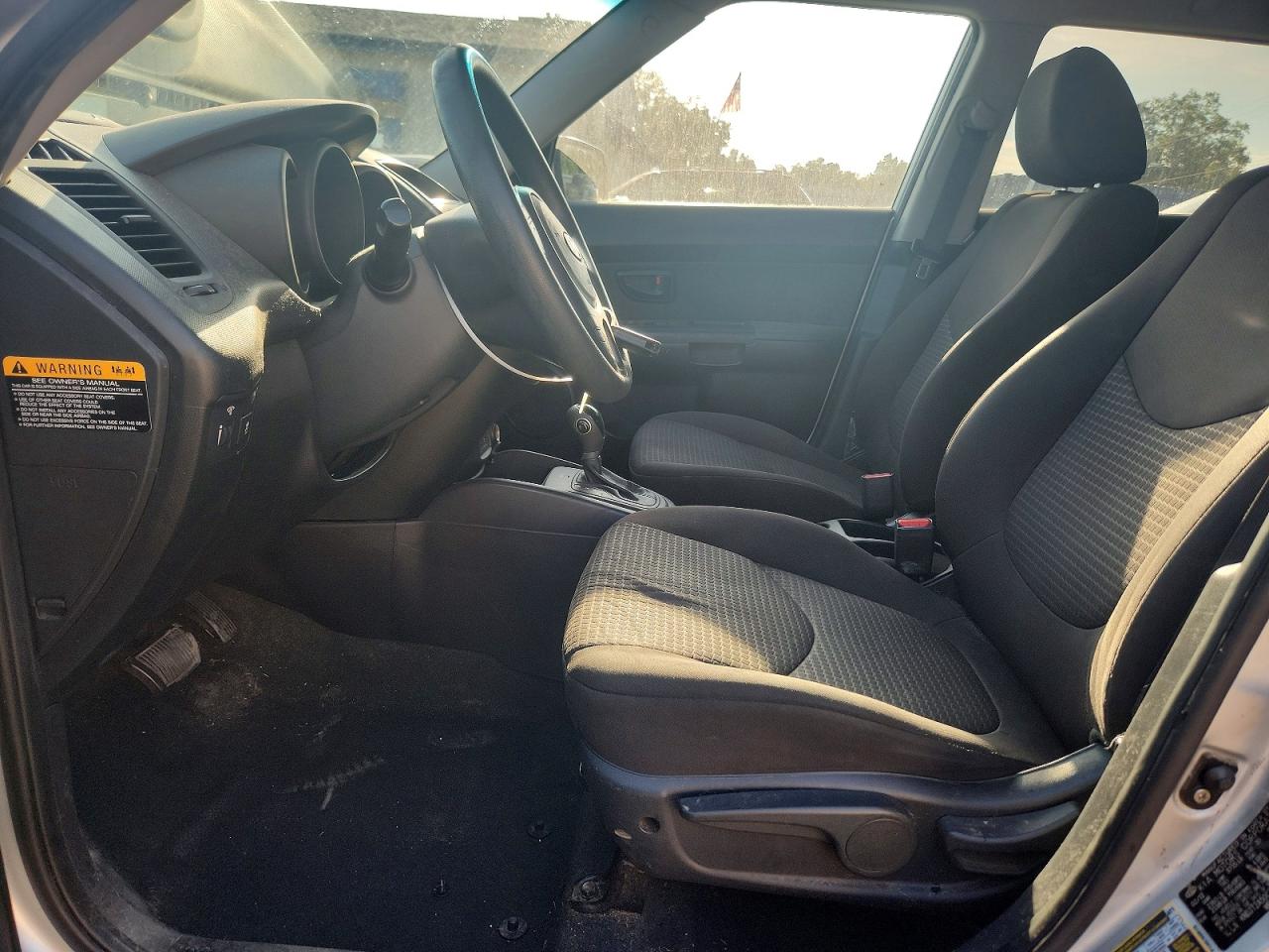 2012 Kia Soul Base Gray vin: KNDJT2A50C7442466