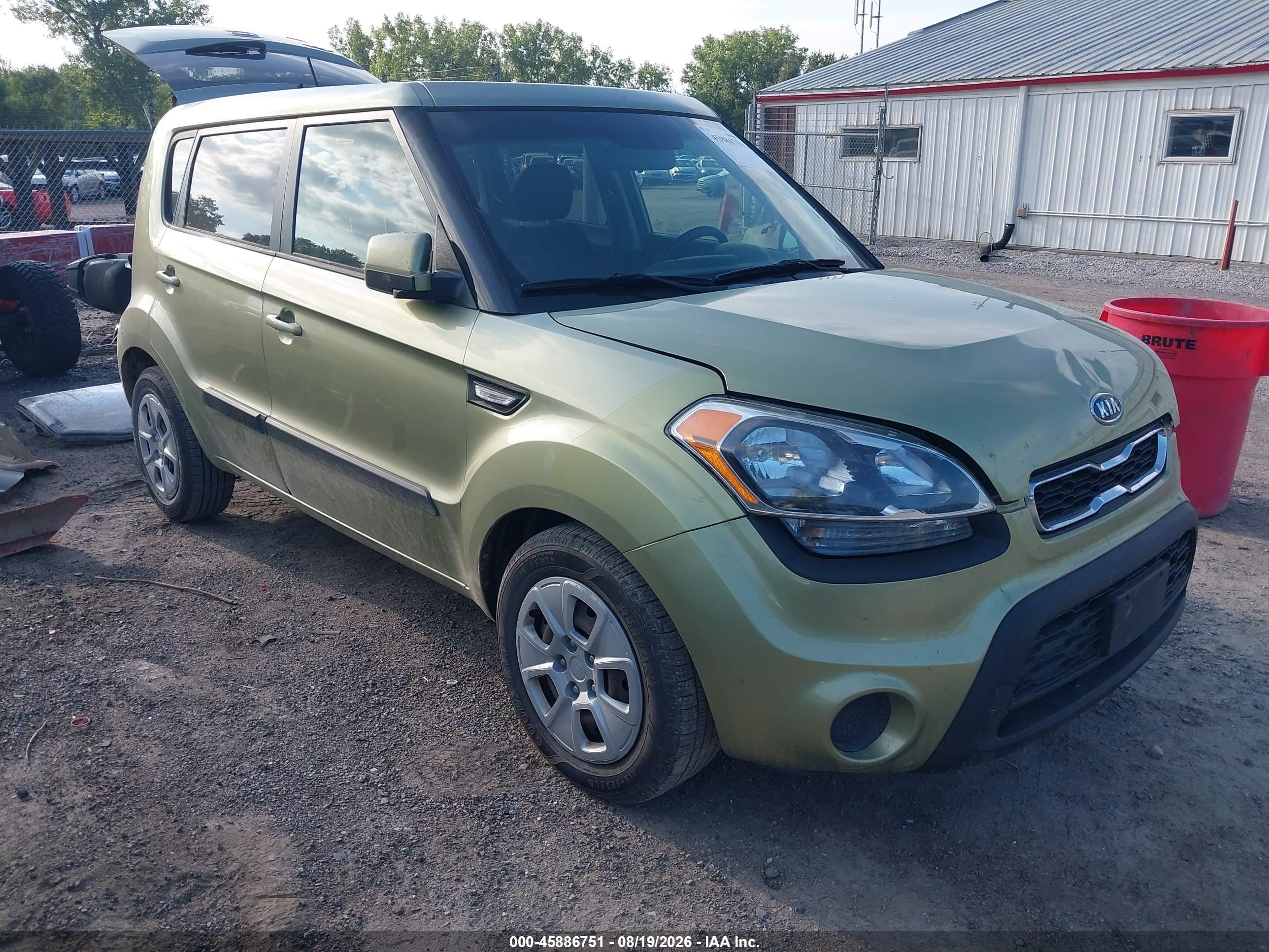 2012 Kia Soul   Зеленый vin: KNDJT2A50C7477489