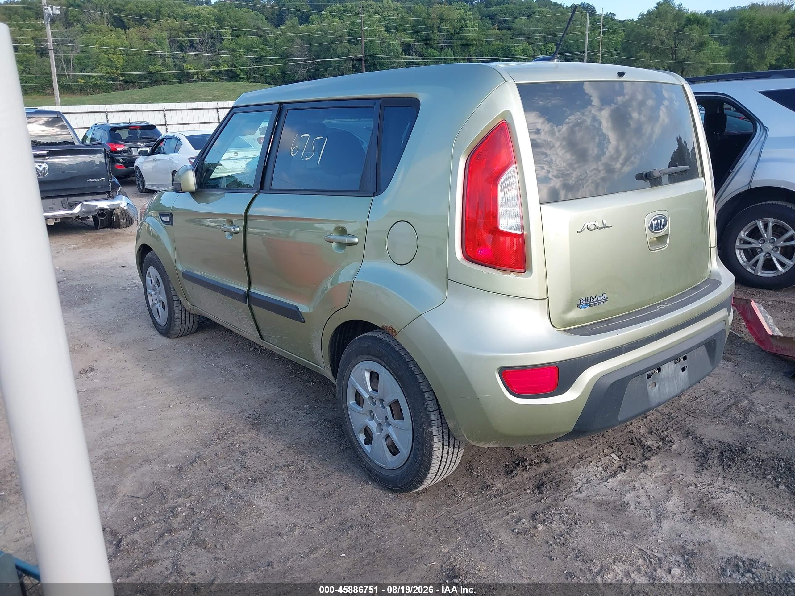 2012 Kia Soul   Зеленый vin: KNDJT2A50C7477489
