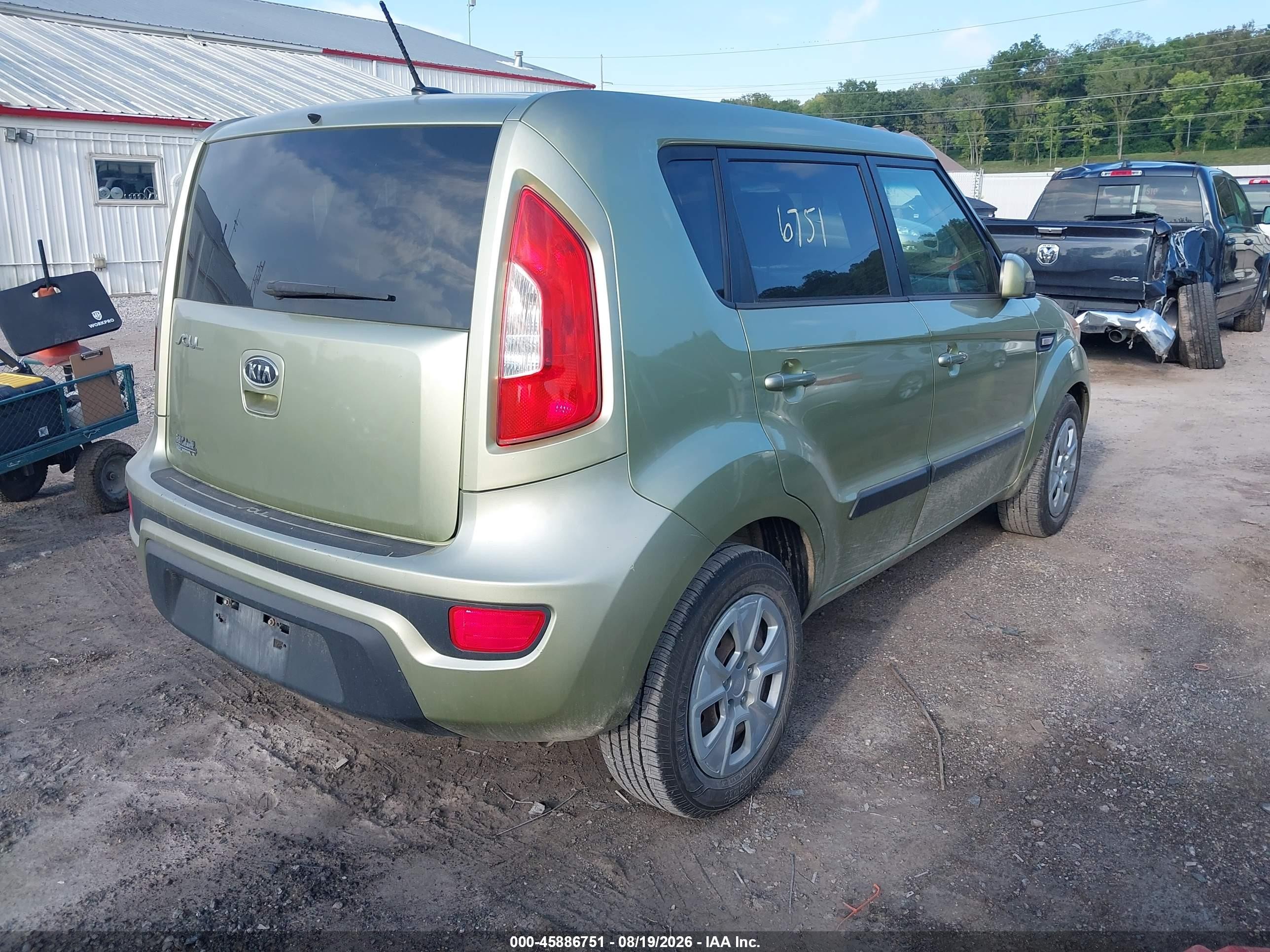 2012 Kia Soul   Зеленый vin: KNDJT2A50C7477489