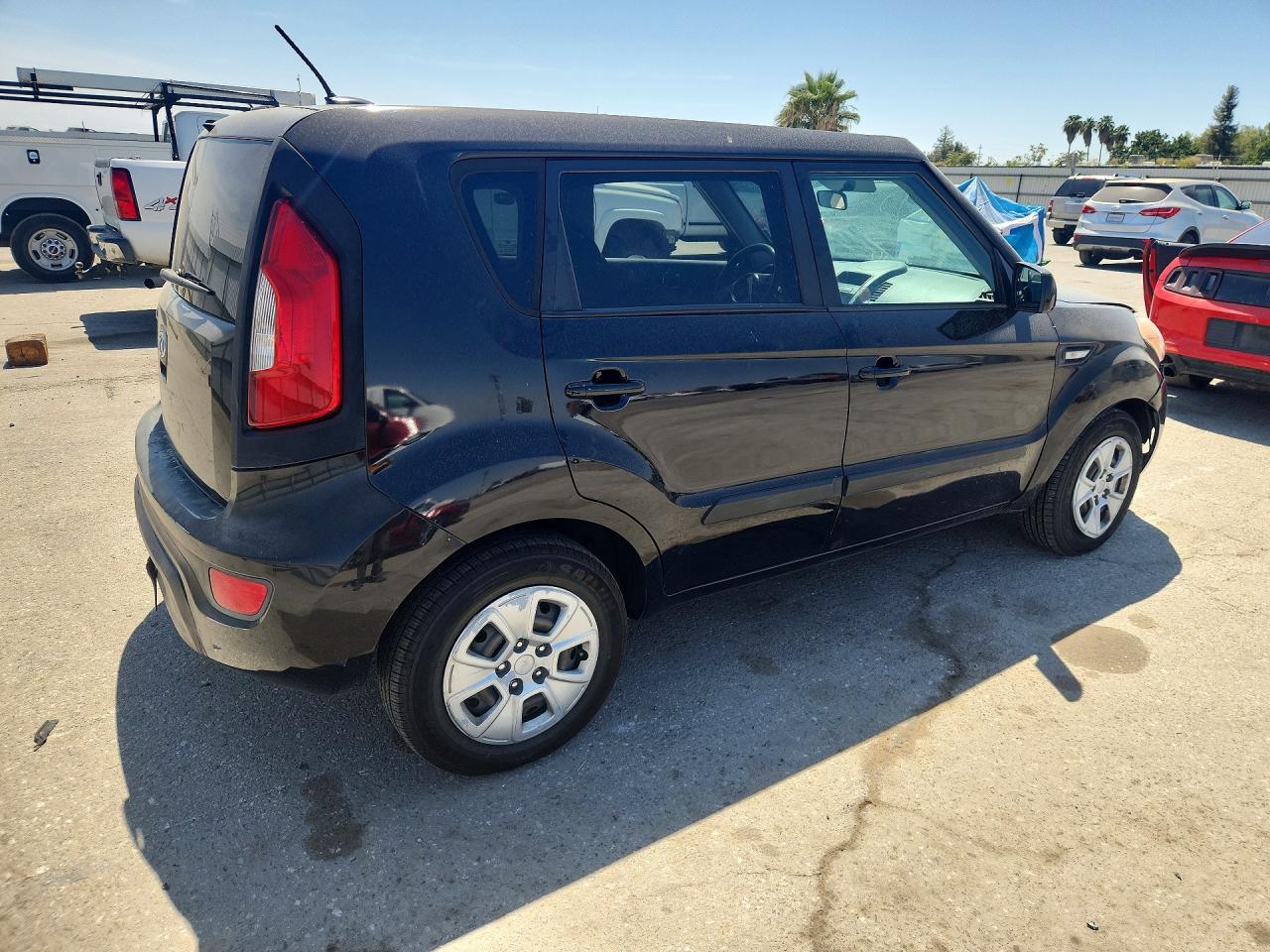 2012 Kia Soul Base Black vin: KNDJT2A50C7748695