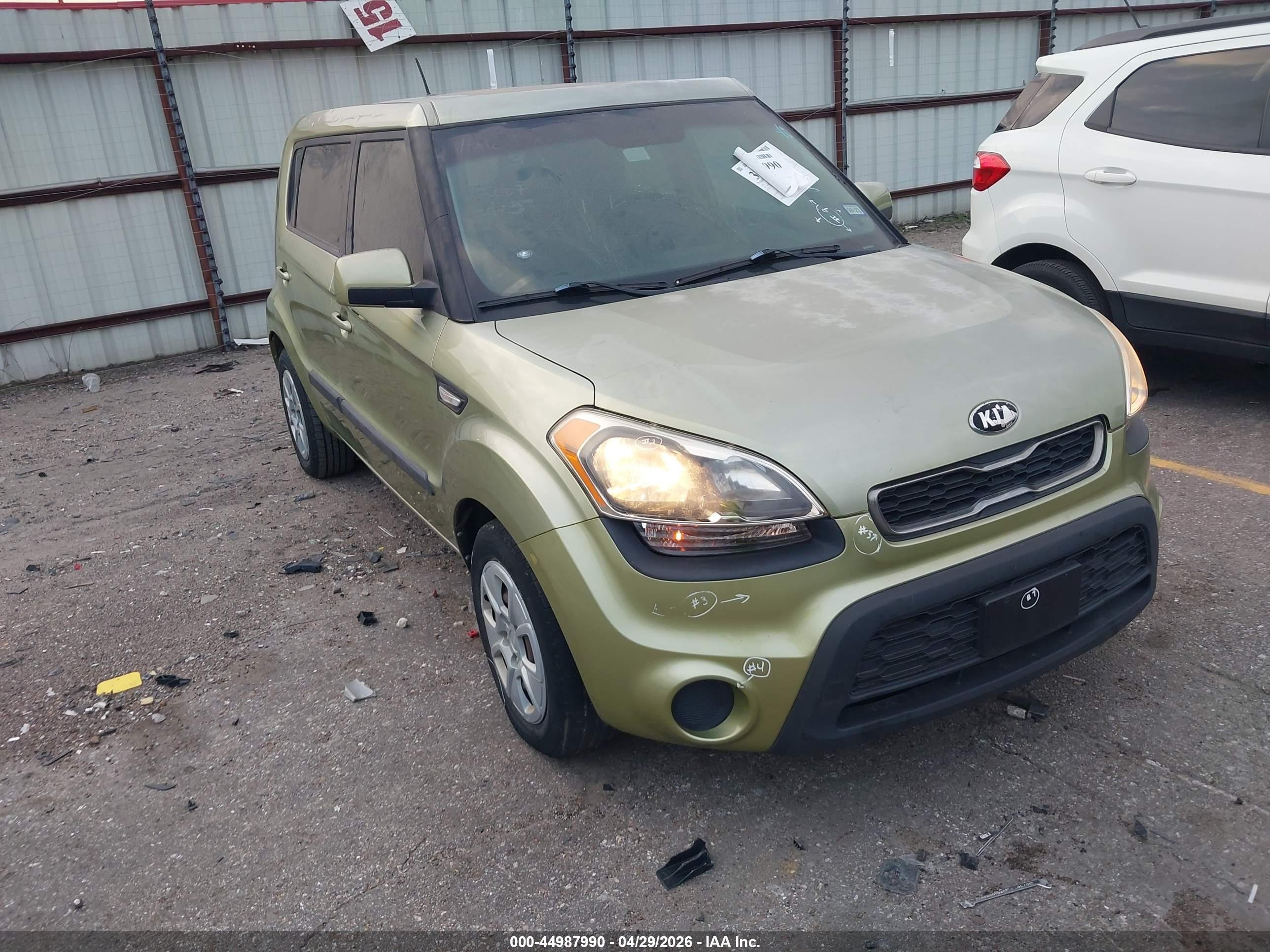 2013 Kia Soul   Green vin: KNDJT2A50D7483729