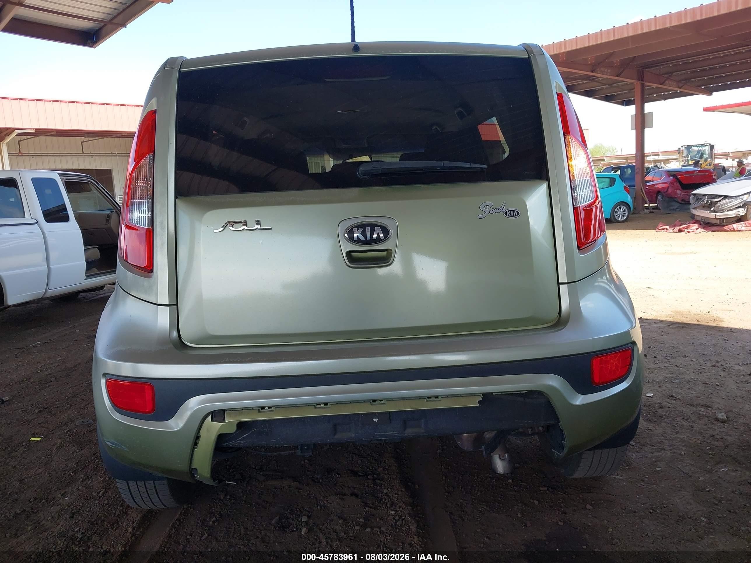 2013 Kia Soul   Зеленый vin: KNDJT2A50D7534050
