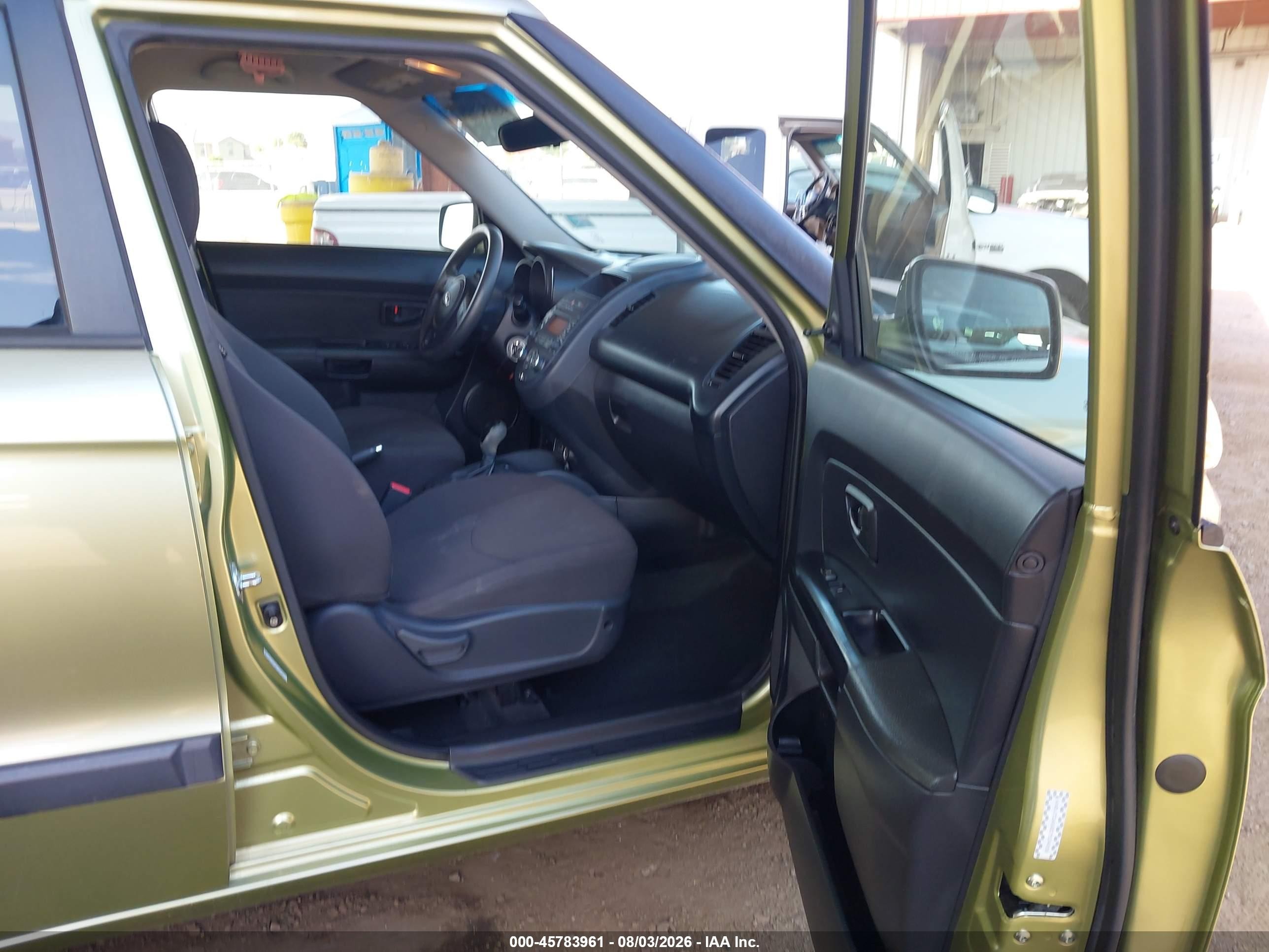 2013 Kia Soul   Зеленый vin: KNDJT2A50D7534050
