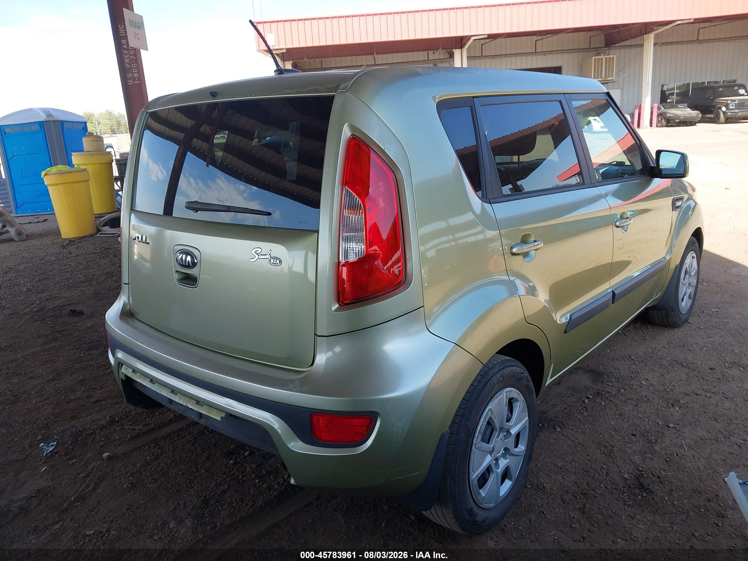 2013 Kia Soul   Зеленый vin: KNDJT2A50D7534050