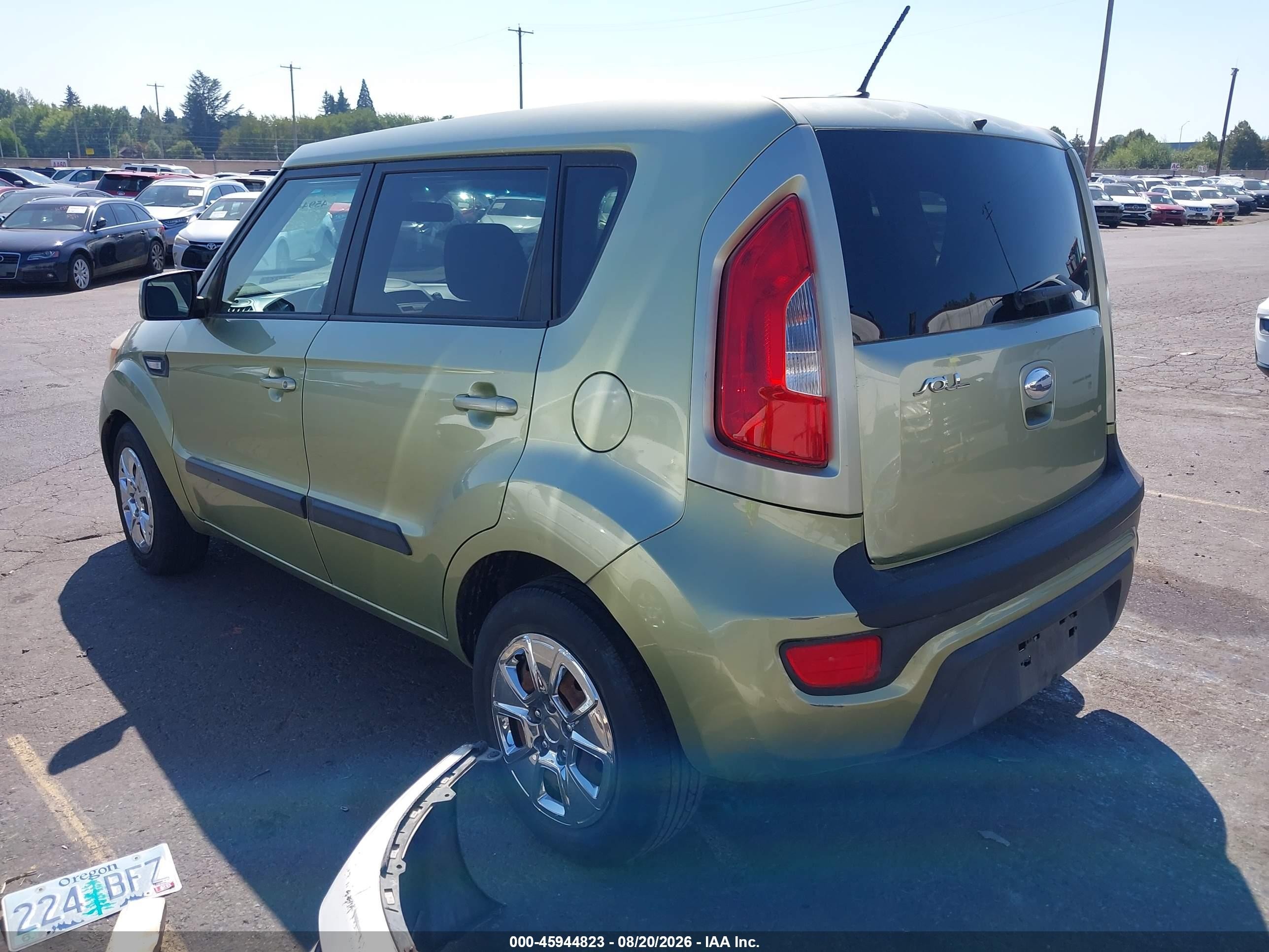 2013 Kia Soul   Green vin: KNDJT2A50D7560079