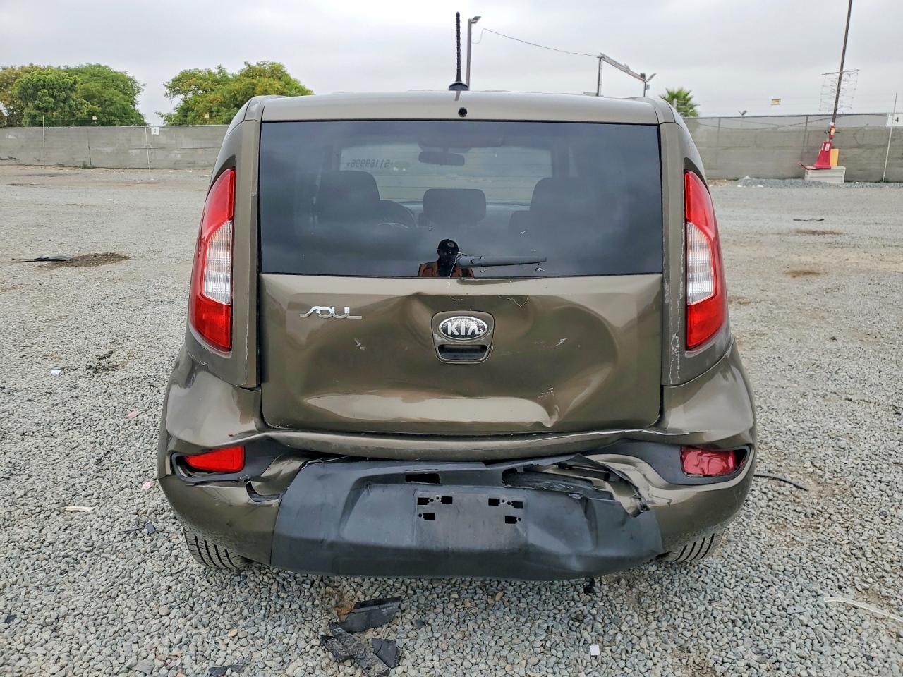 2013 Kia Soul Base Green vin: KNDJT2A50D7564391
