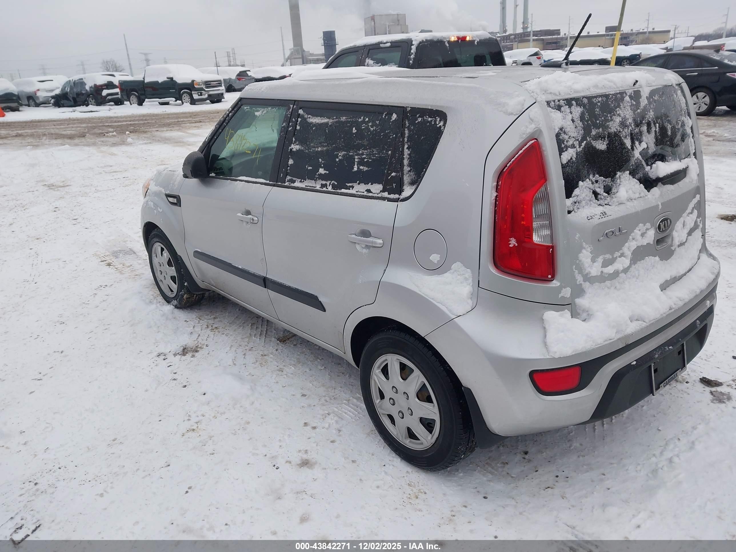 2013 Kia Soul   Silver vin: KNDJT2A50D7571292