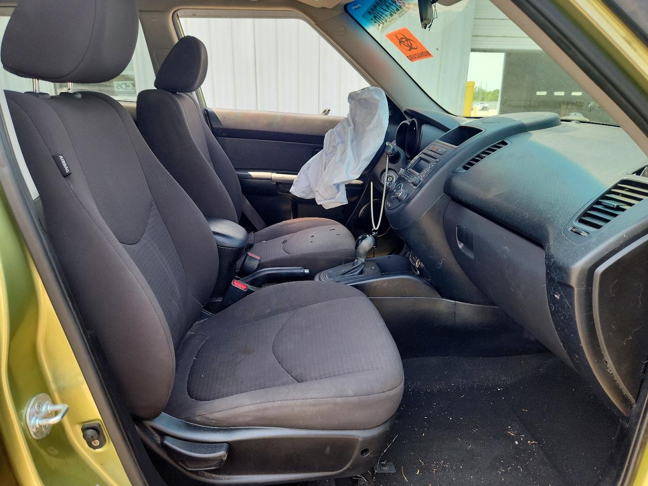 2013 Kia Soul Base Зеленый vin: KNDJT2A50D7590795
