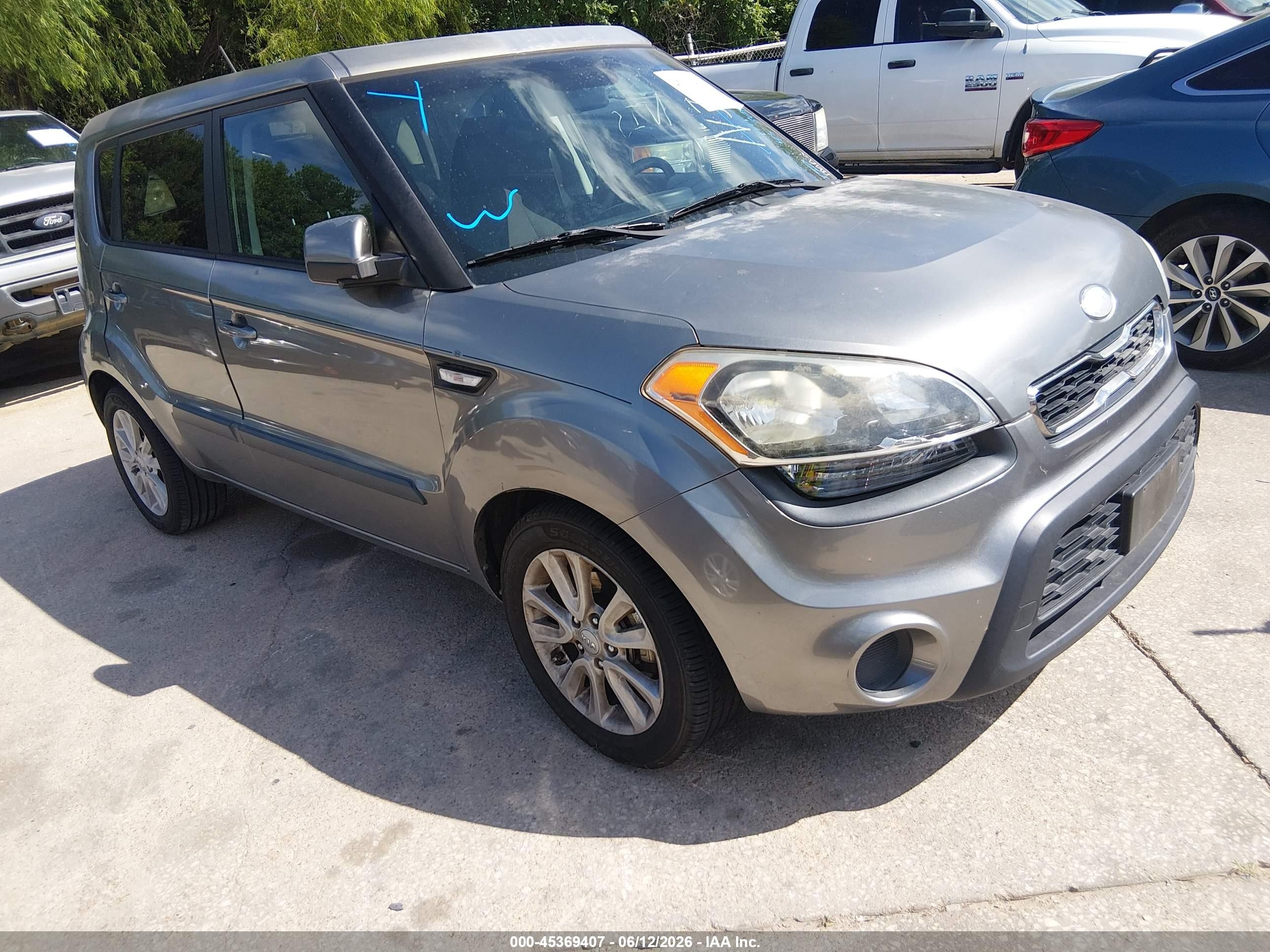 2013 Kia Soul Gray vin: KNDJT2A50D7591168