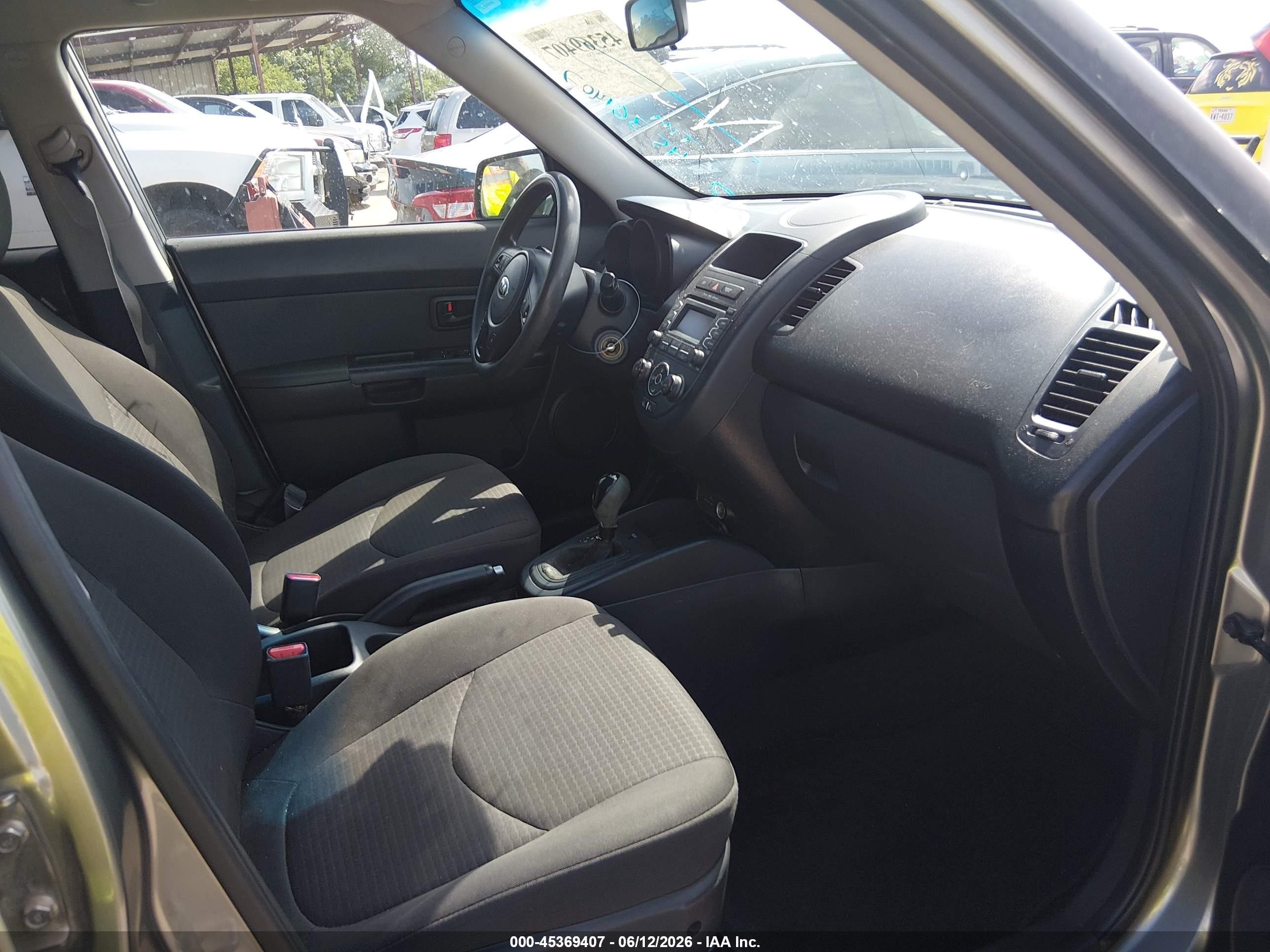 2013 Kia Soul Gray vin: KNDJT2A50D7591168