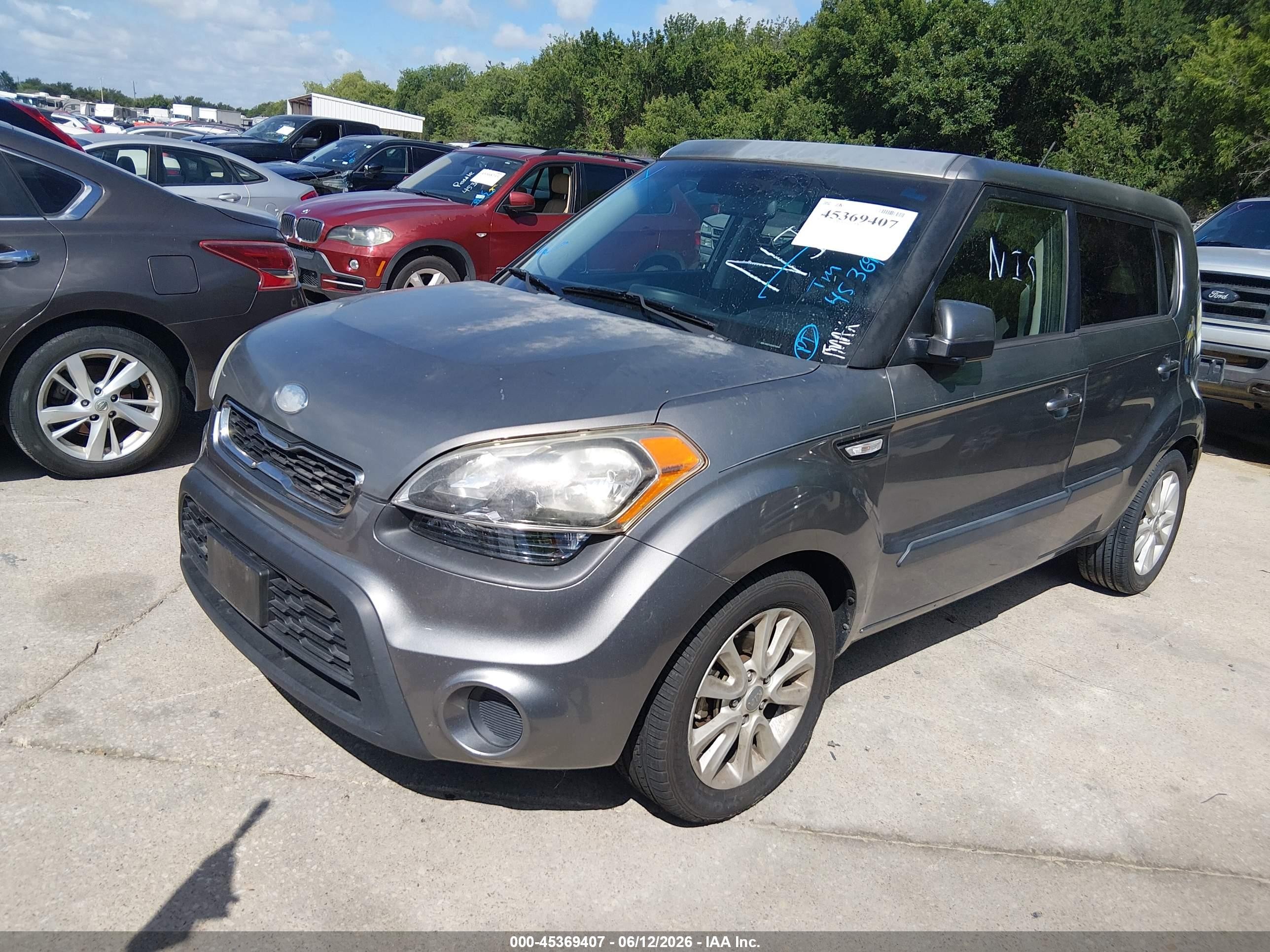 2013 Kia Soul Gray vin: KNDJT2A50D7591168