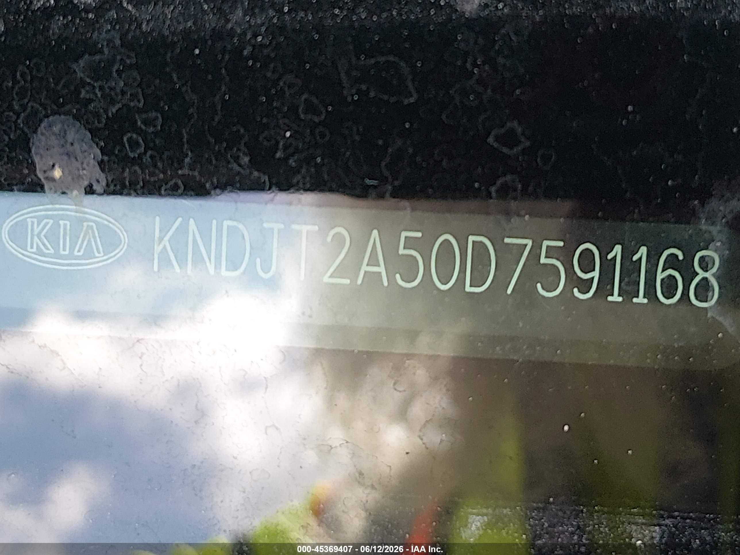 2013 Kia Soul Gray vin: KNDJT2A50D7591168