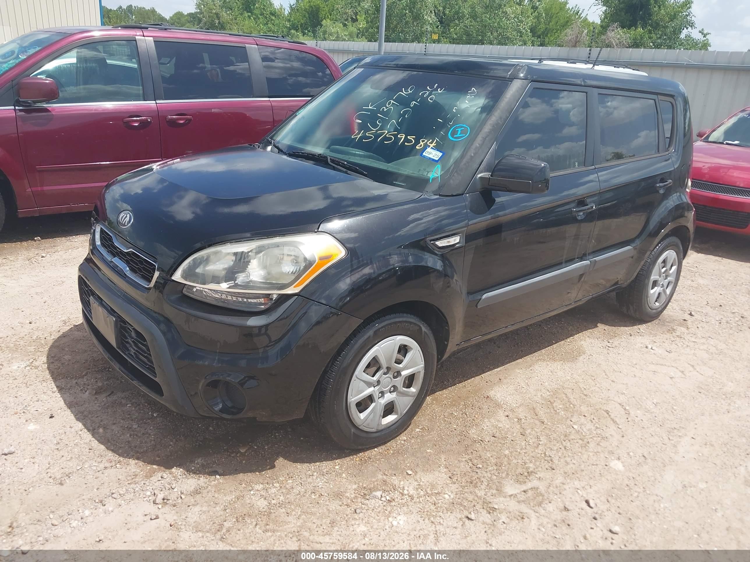 2013 Kia Soul   Black vin: KNDJT2A50D7613976