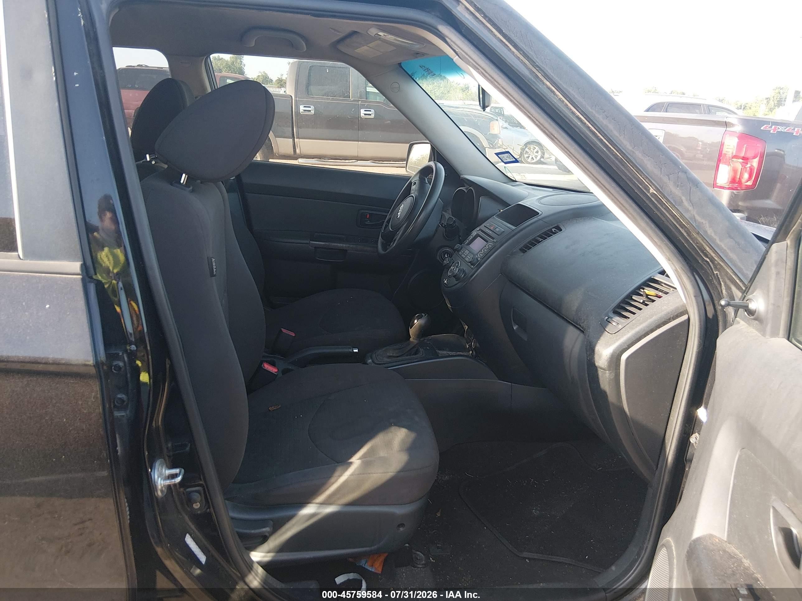 2013 Kia Soul   Black vin: KNDJT2A50D7613976
