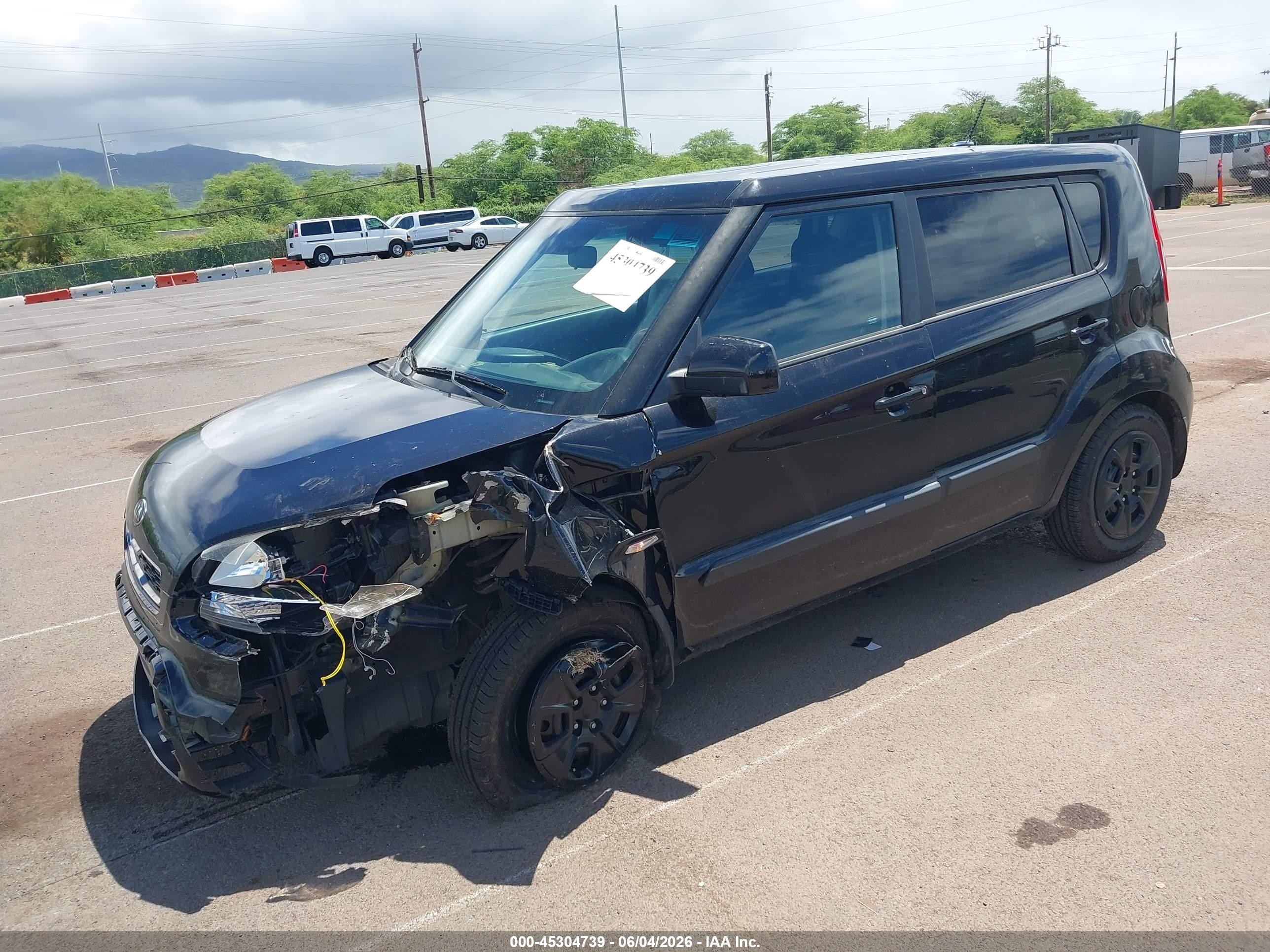 2013 Kia Soul   Black vin: KNDJT2A50D7618210