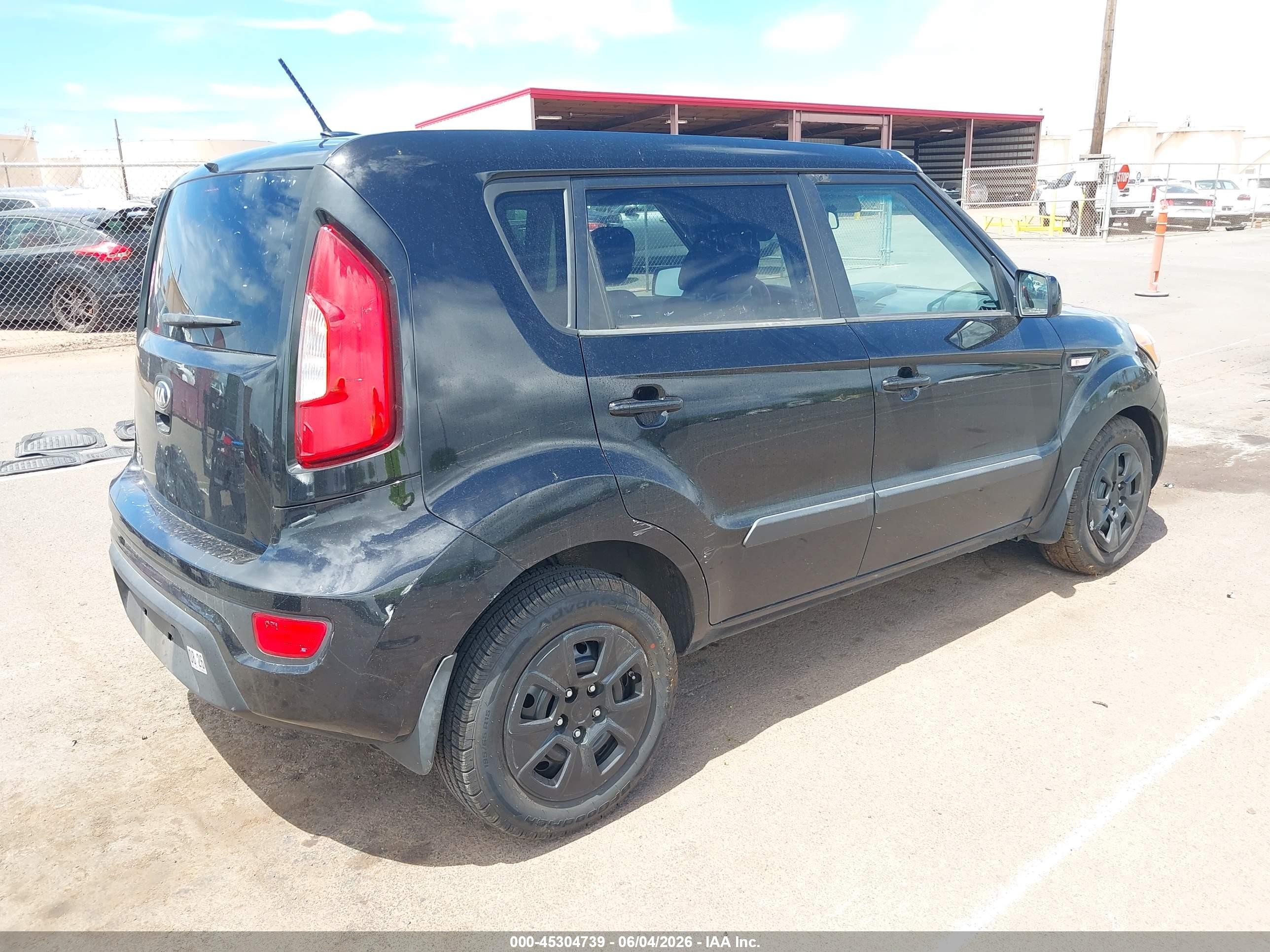 2013 Kia Soul   Black vin: KNDJT2A50D7618210