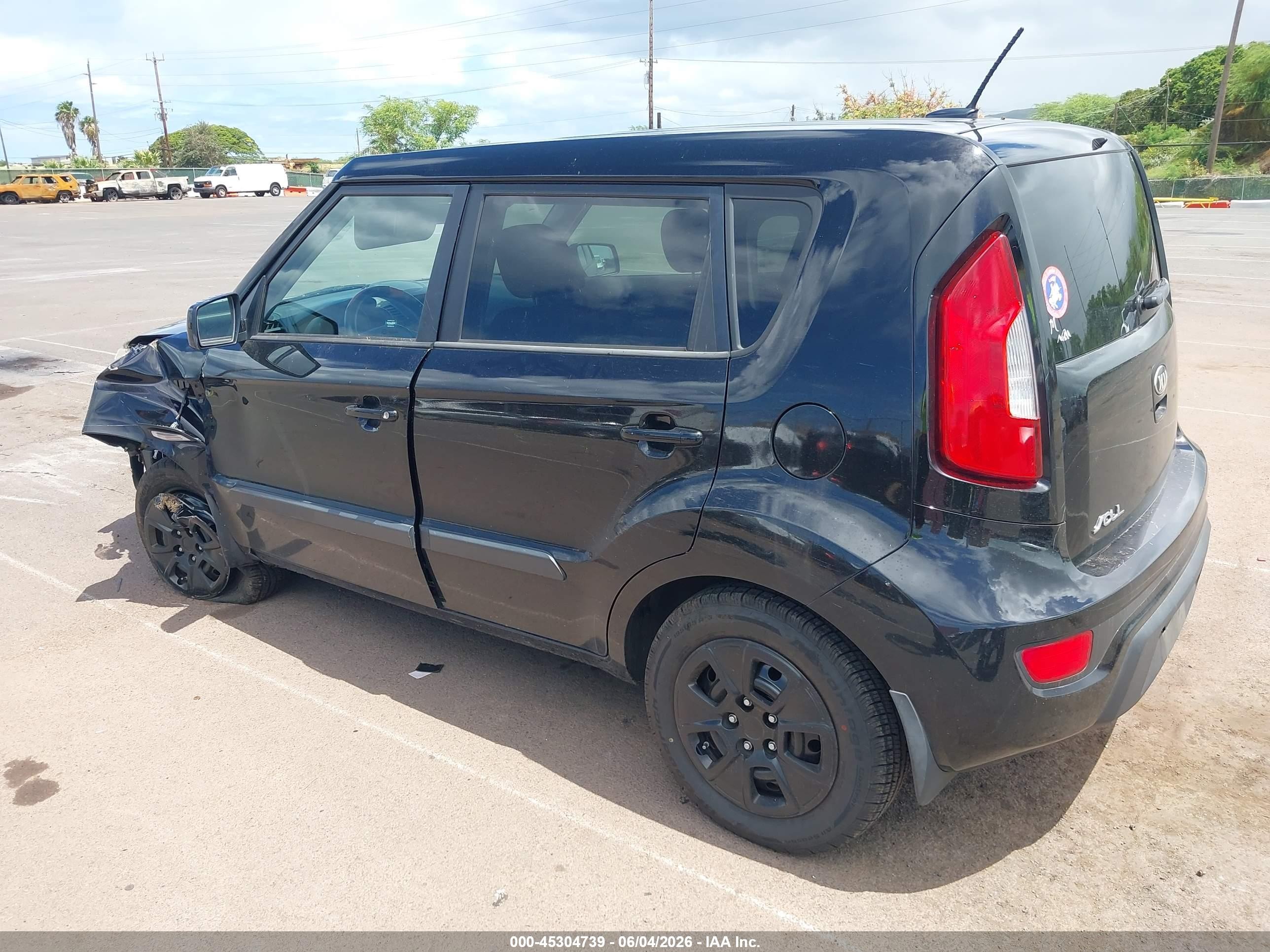 2013 Kia Soul   Black vin: KNDJT2A50D7618210