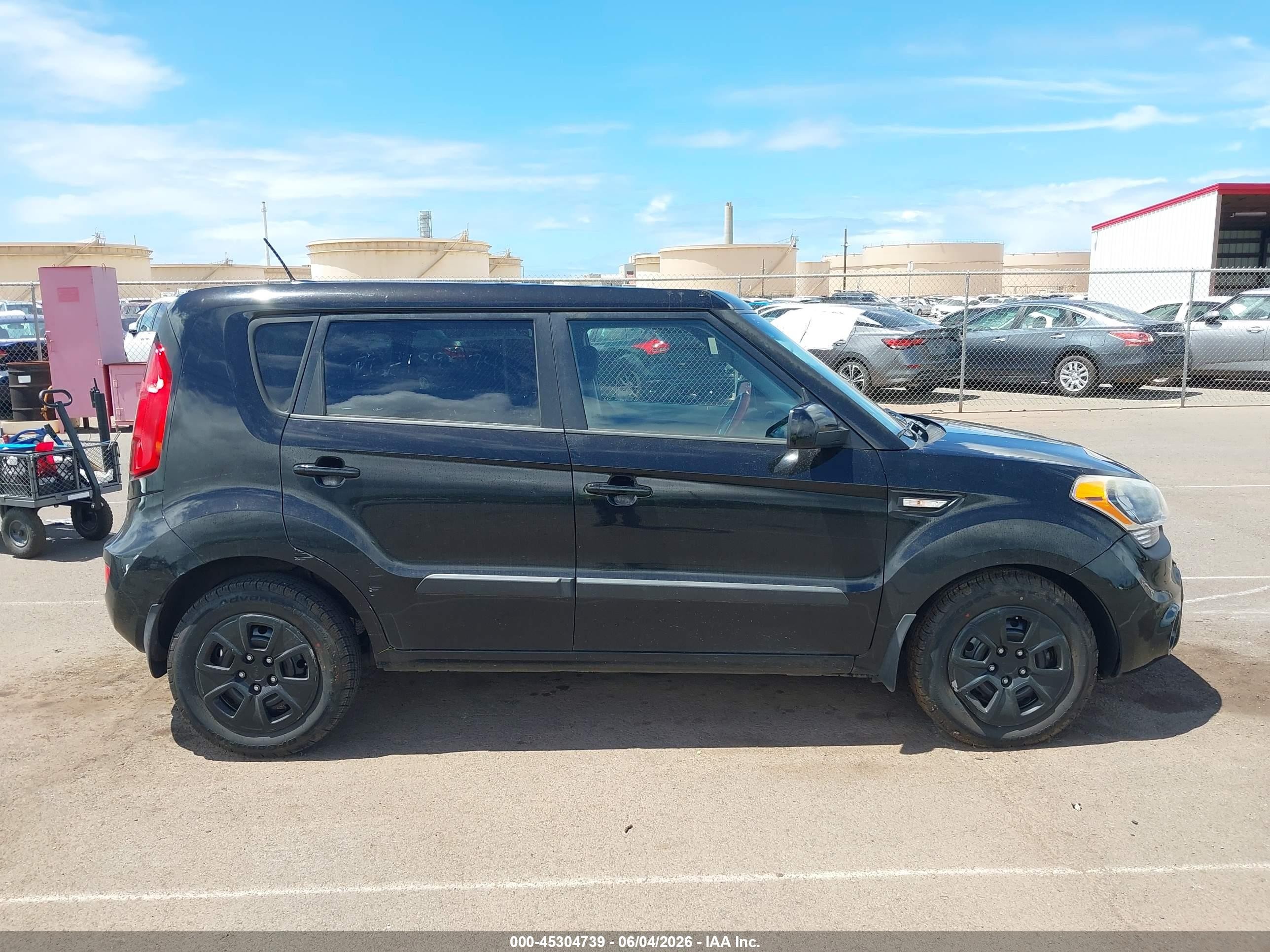2013 Kia Soul   Black vin: KNDJT2A50D7618210