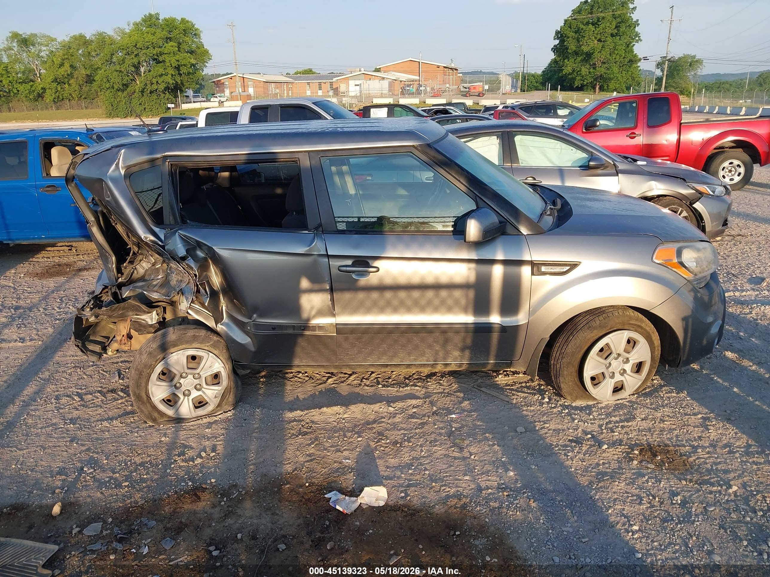 2013 Kia Soul   Серый vin: KNDJT2A50D7628462