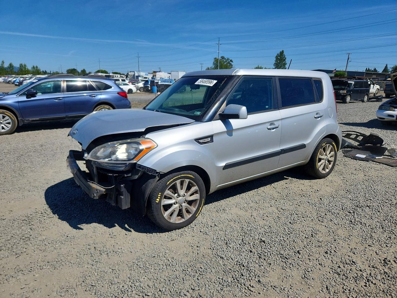 2013 Kia Soul Base Серебряный vin: KNDJT2A50D7774487