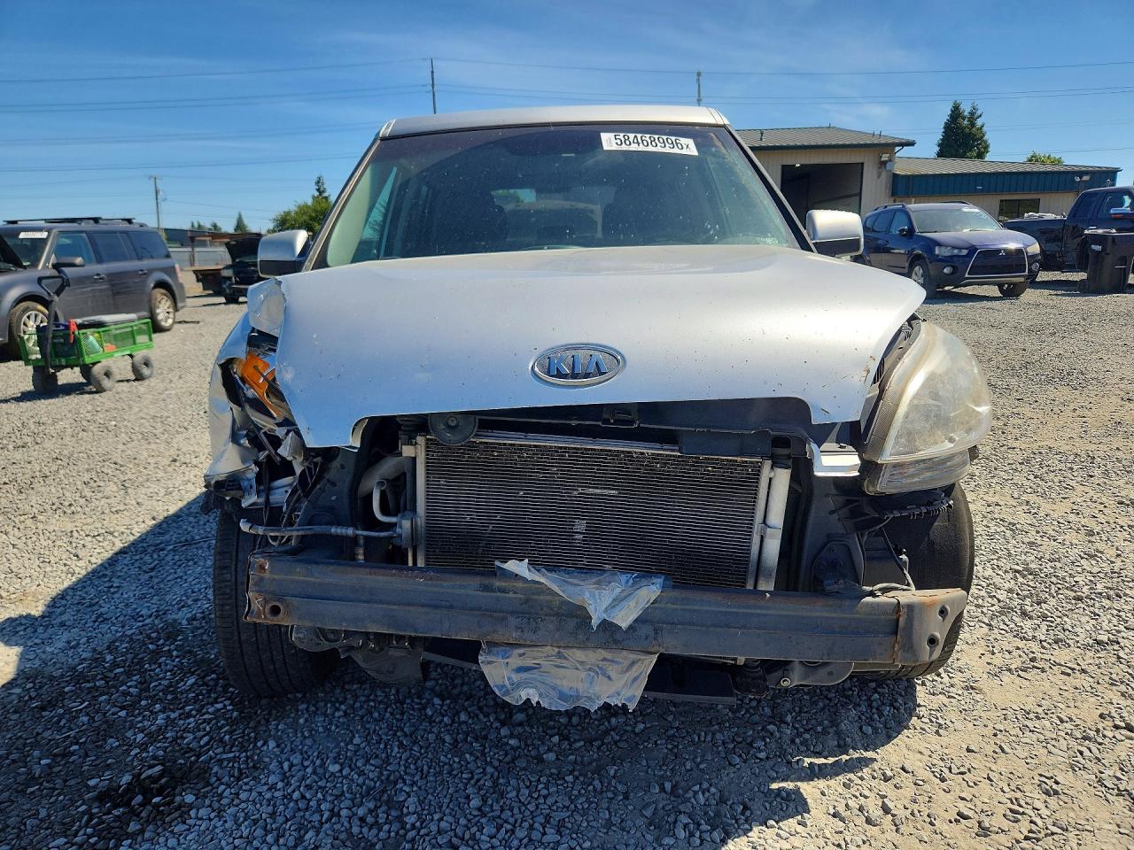 2013 Kia Soul Base Серебряный vin: KNDJT2A50D7774487