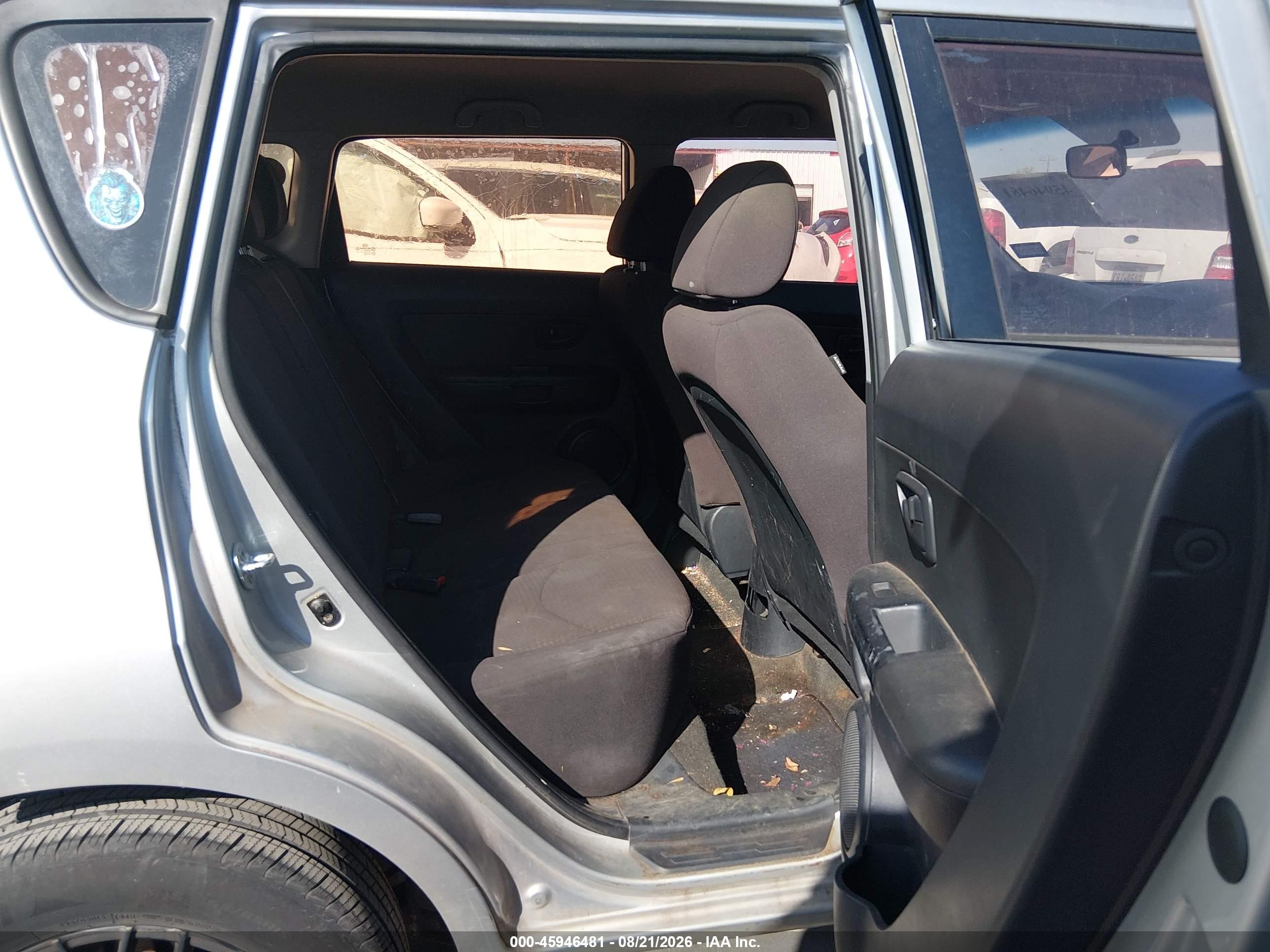 2012 Kia Soul ! Silver vin: KNDJT2A51C7380351
