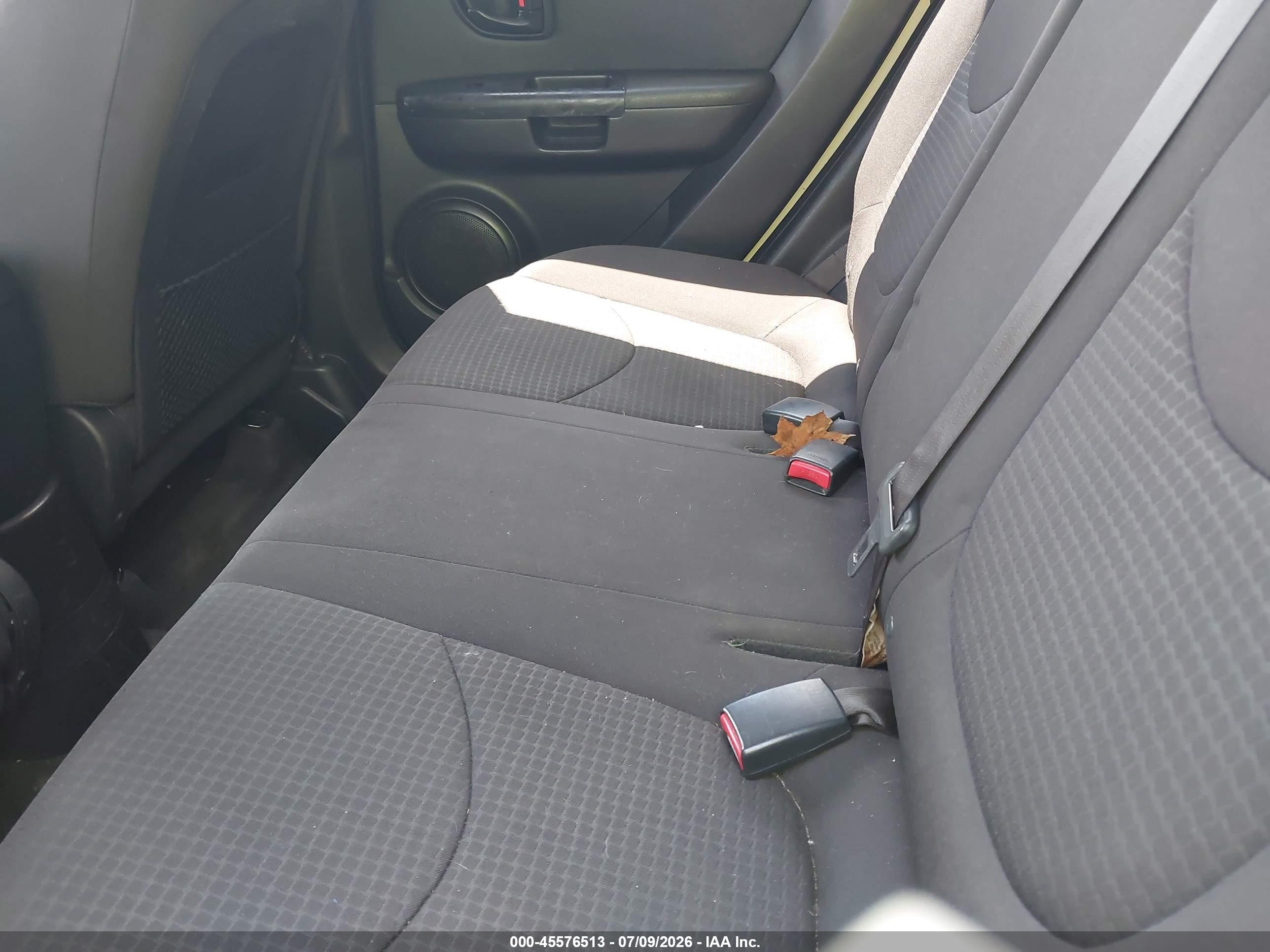 2012 Kia Soul   Белый vin: KNDJT2A51C7399742
