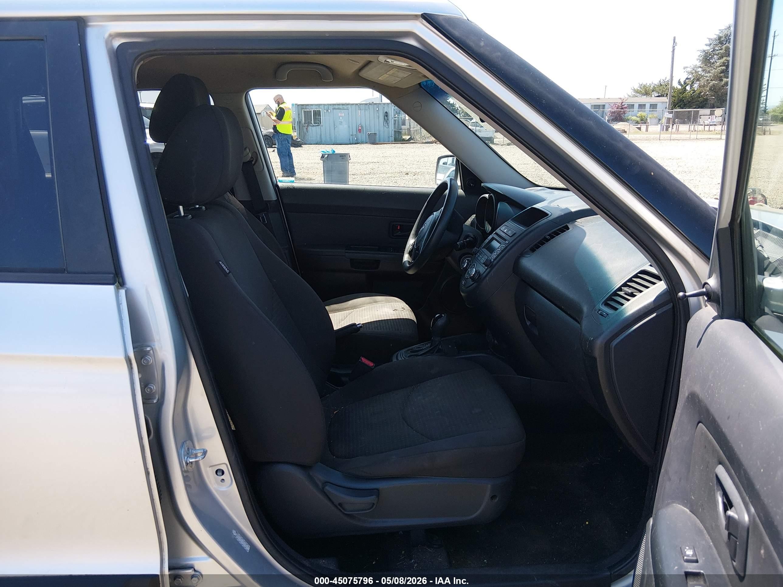 2012 Kia Soul Серебряный vin: KNDJT2A51C7462242