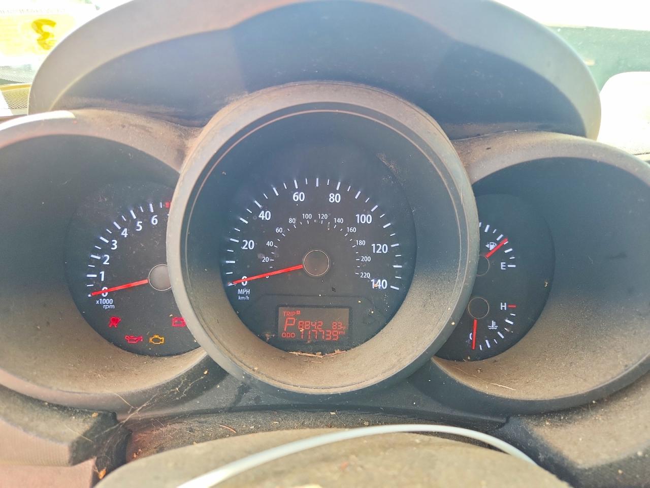 2012 Kia Soul Base Серебряный vin: KNDJT2A51C7464394